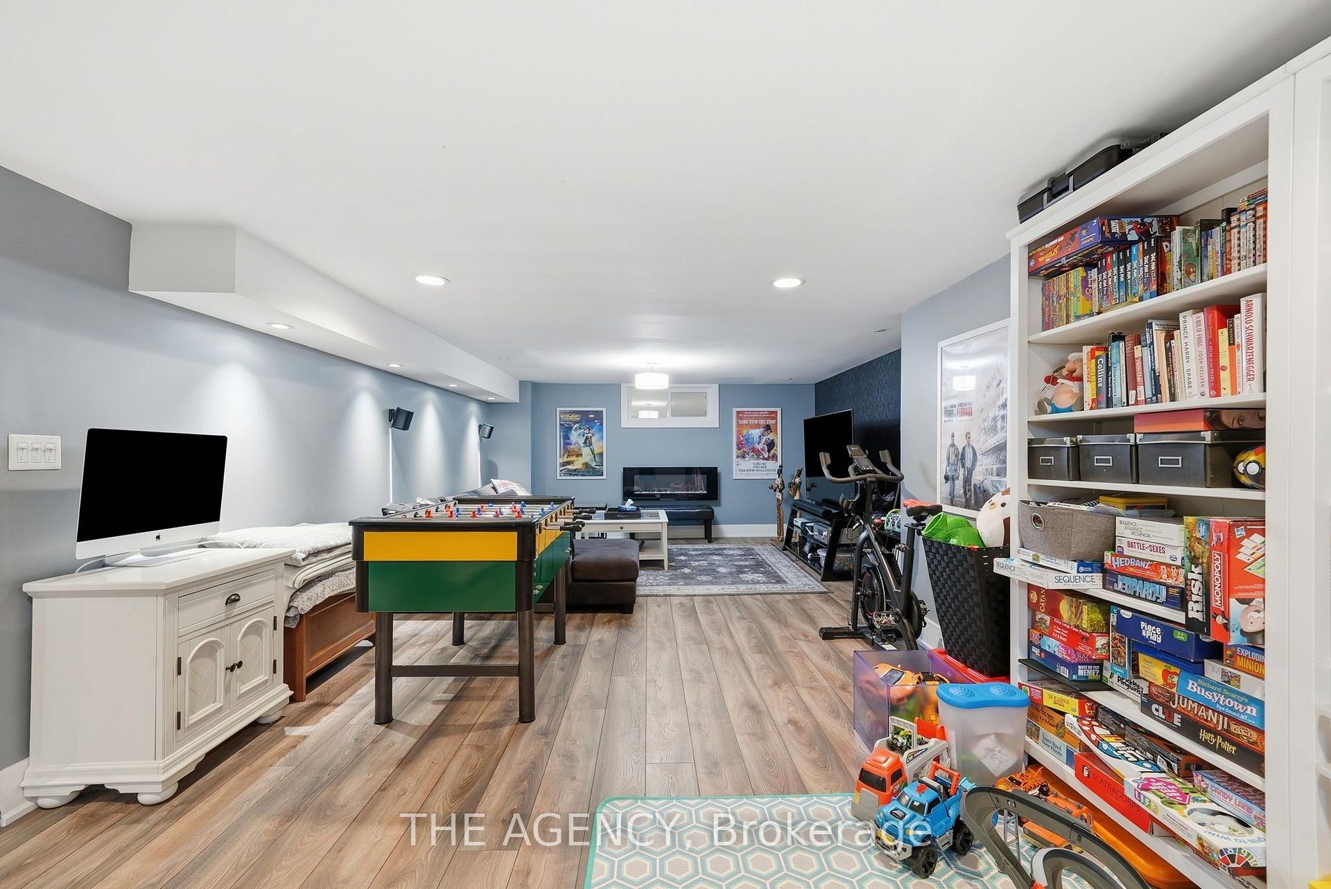 Photo 27 of 42 Berl Avenue, Etobicoke, Stonegate-Queensway — HOMEH