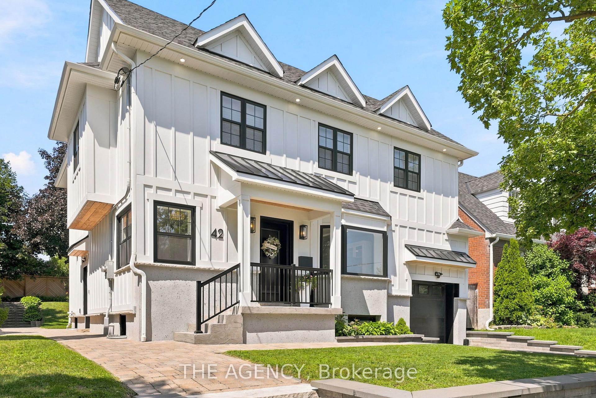 Photo 2 of 42 Berl Avenue, Etobicoke, Stonegate-Queensway — HOMEH