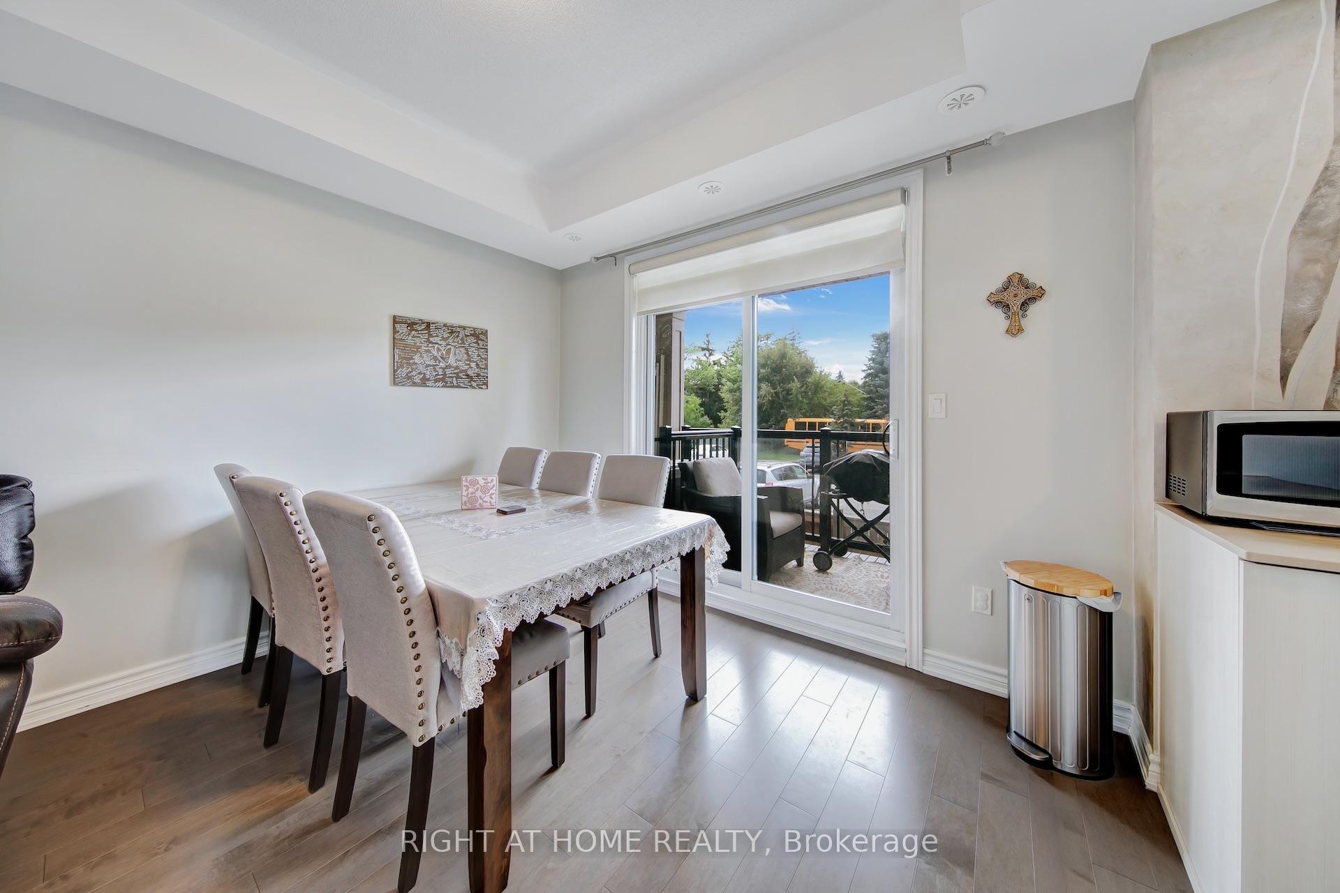 Photo 8 of Unit 3, 198 Pine Grove Road, Vaughan, Islington Woods — HOMEH