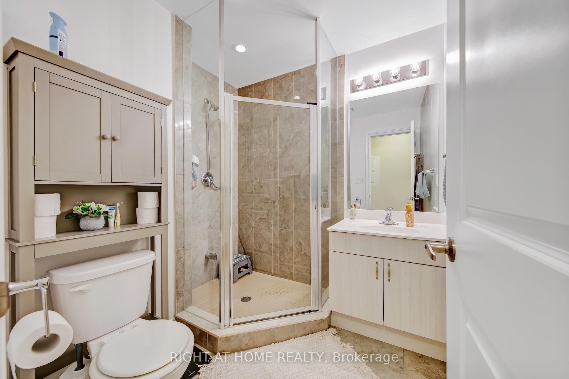 Photo 28 of Unit 3, 198 Pine Grove Road, Vaughan, Islington Woods — HOMEH
