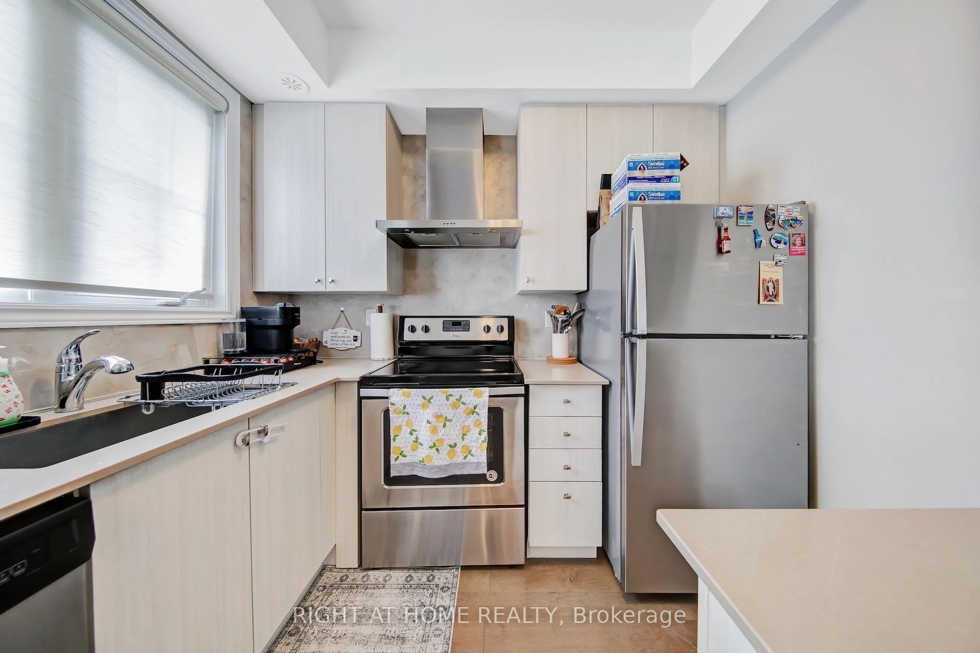 Photo 35 of Unit 3, 198 Pine Grove Road, Vaughan, Islington Woods — HOMEH