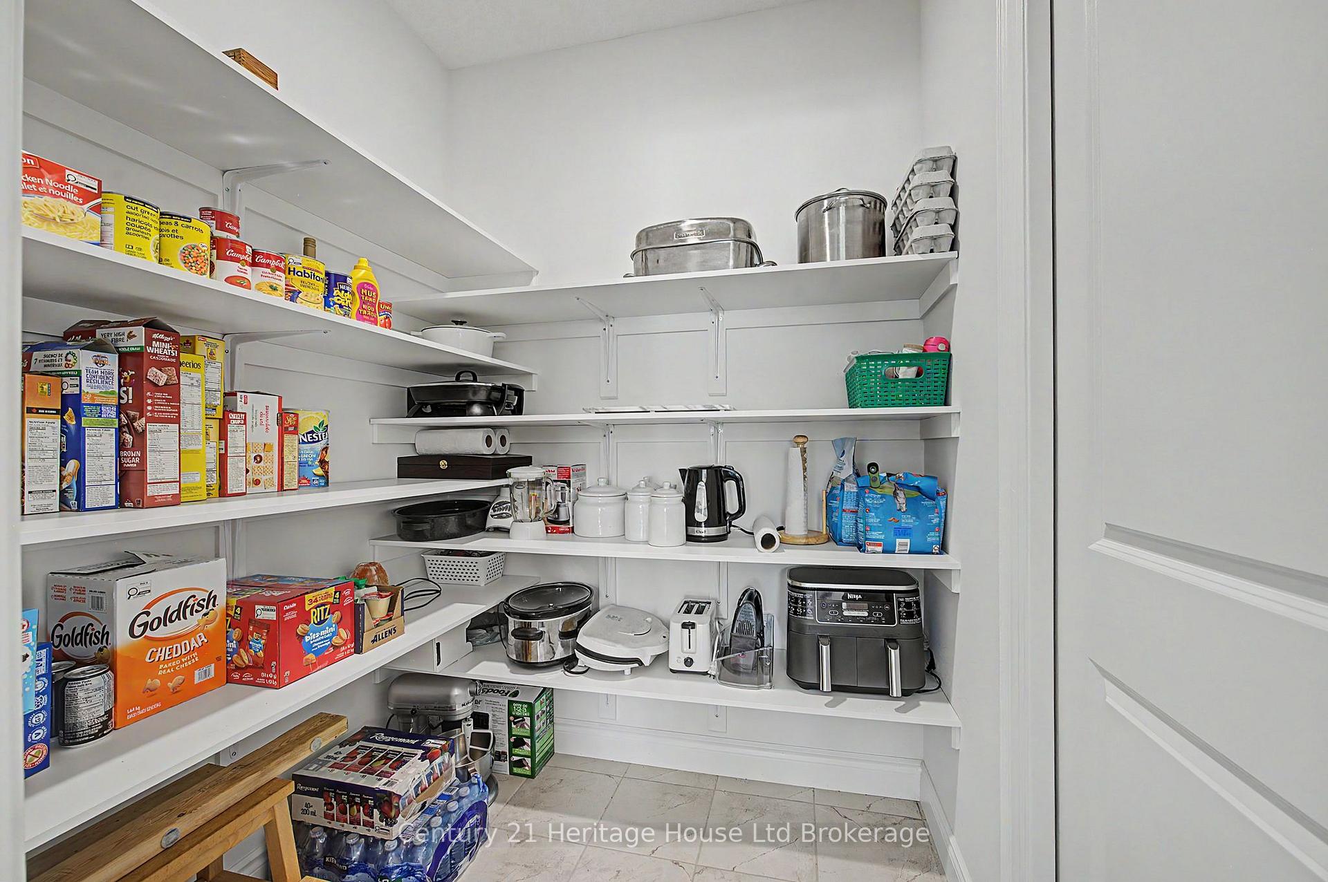 Photo 23 of 18 Darlison Drive, Zorra, Thamesford — HOMEH