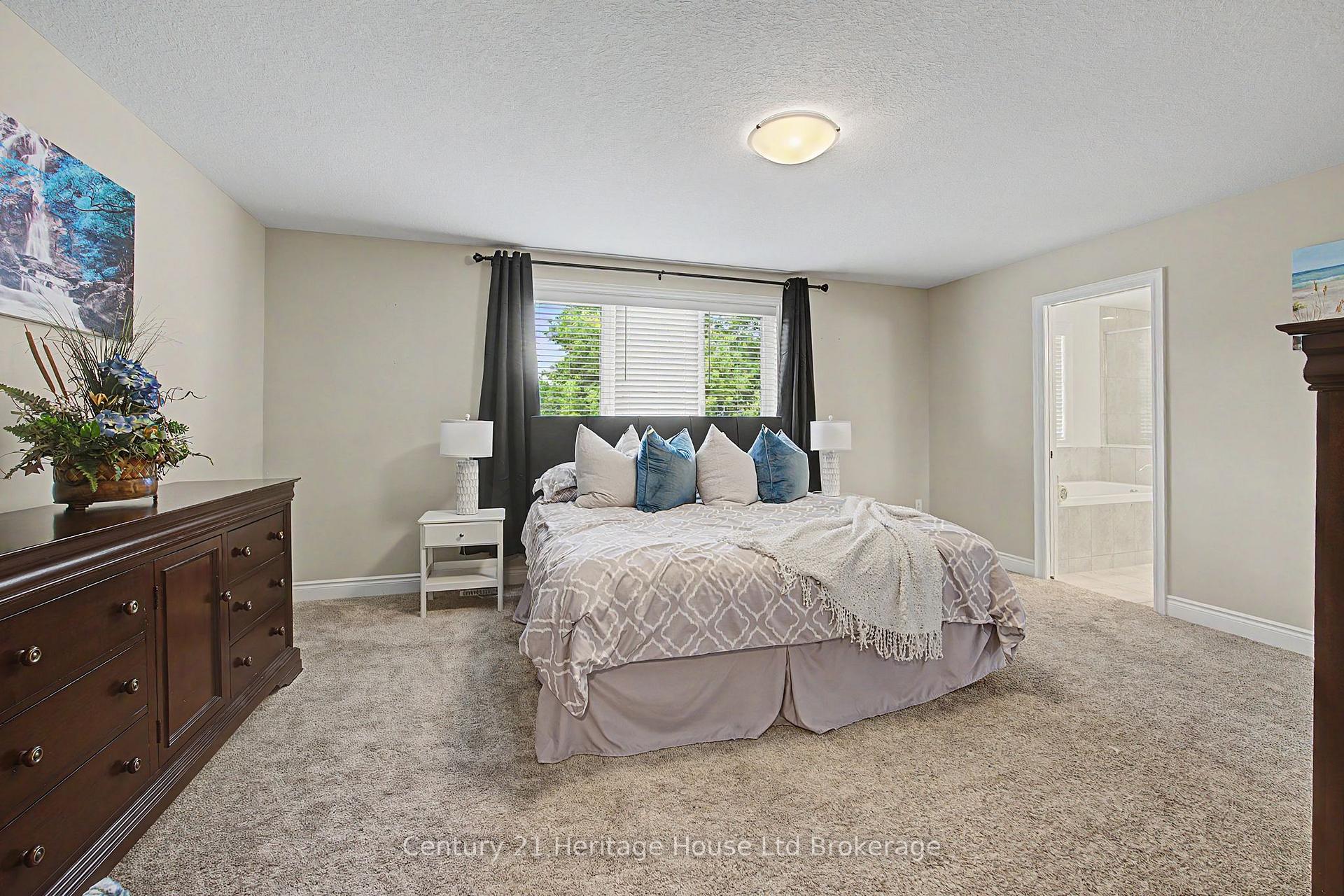 Photo 26 of 18 Darlison Drive, Zorra, Thamesford — HOMEH