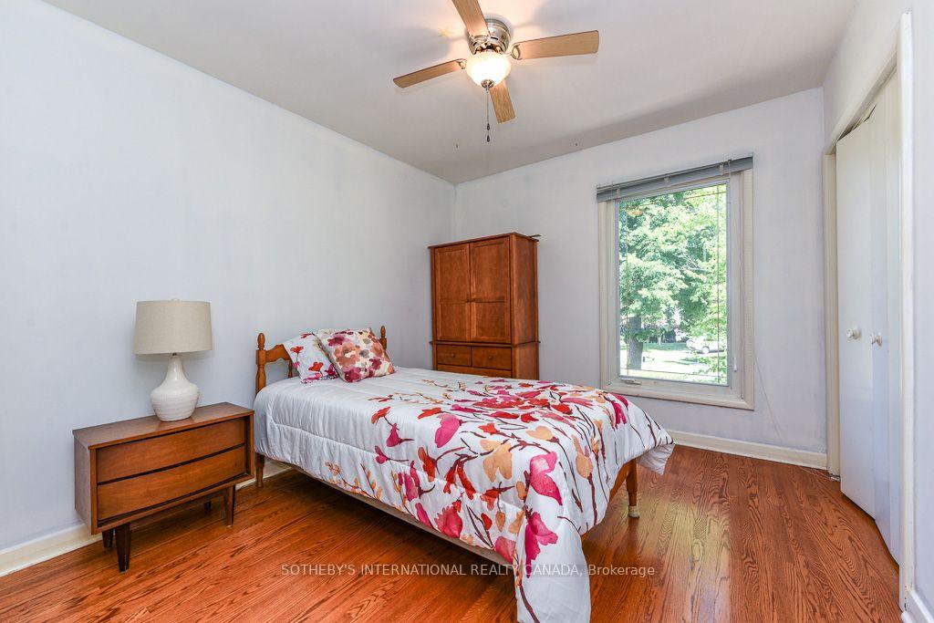 Photo 30 of 31 Queensborough Crescent, Etobicoke, Willowridge-Martingrove-Richview — HOMEH