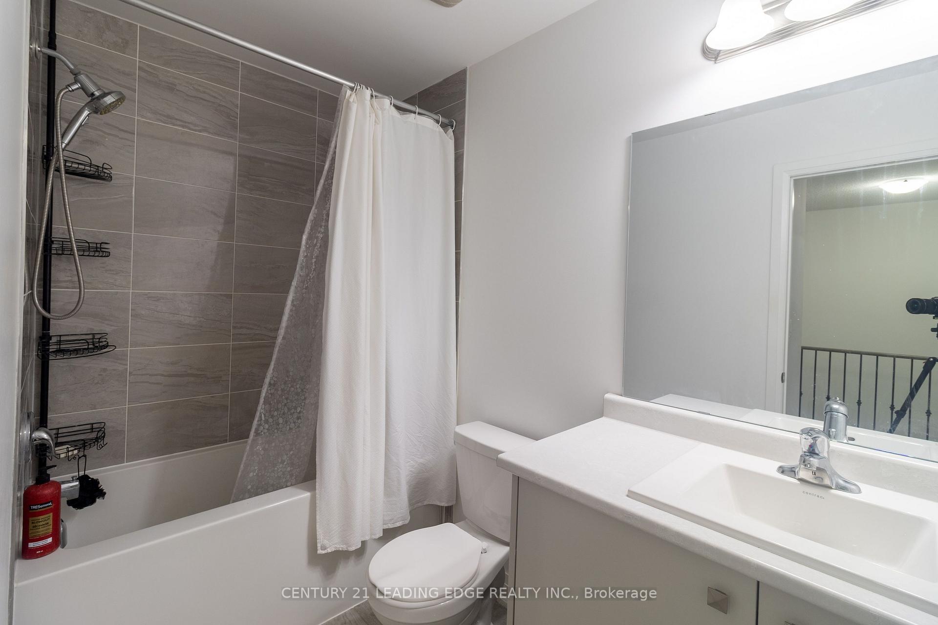 Photo 15 of 6 Nautical Way, Whitby, Port Whitby — HOMEH