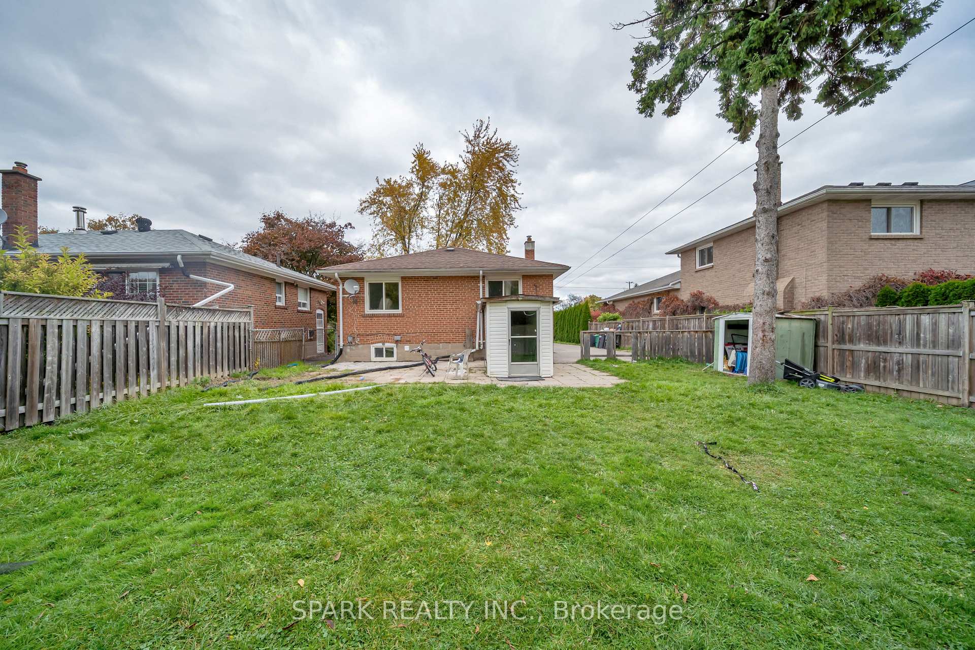 Photo 4 of Unit BSMT, 55 Moore Street, Brampton, Brampton West — HOMEH
