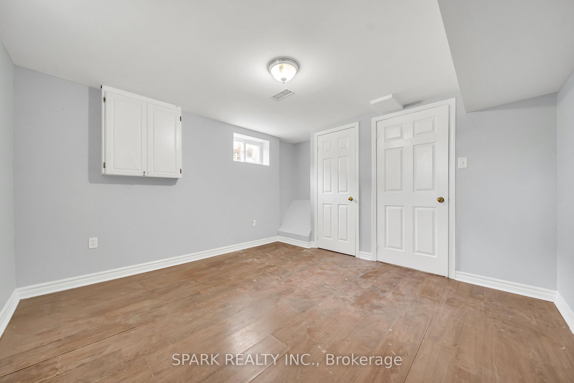 Photo 11 of Unit BSMT, 55 Moore Street, Brampton, Brampton West — HOMEH