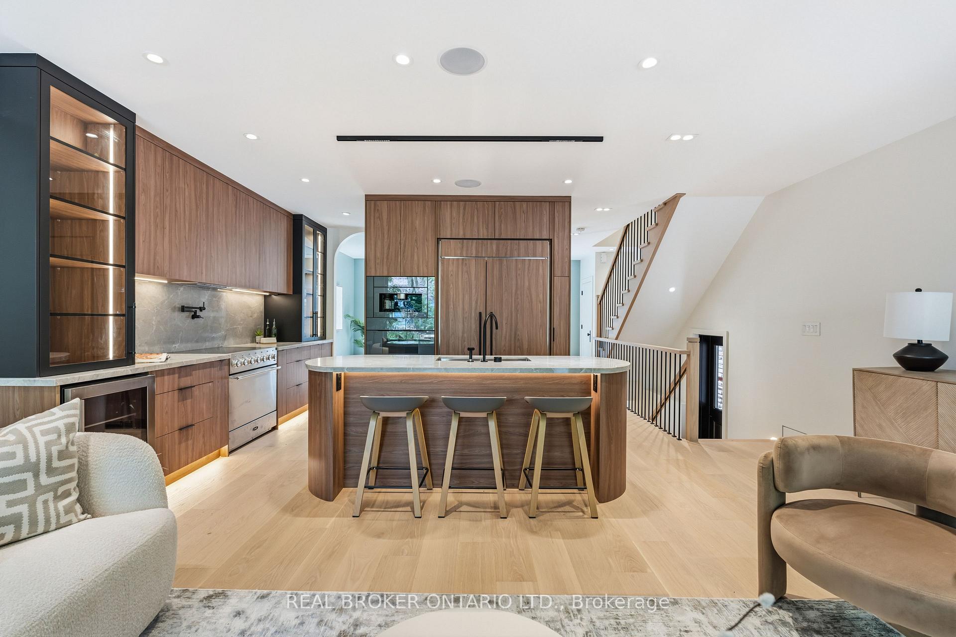 Photo 9 of 143 Fairview Avenue, Toronto, Junction Area — HOMEH
