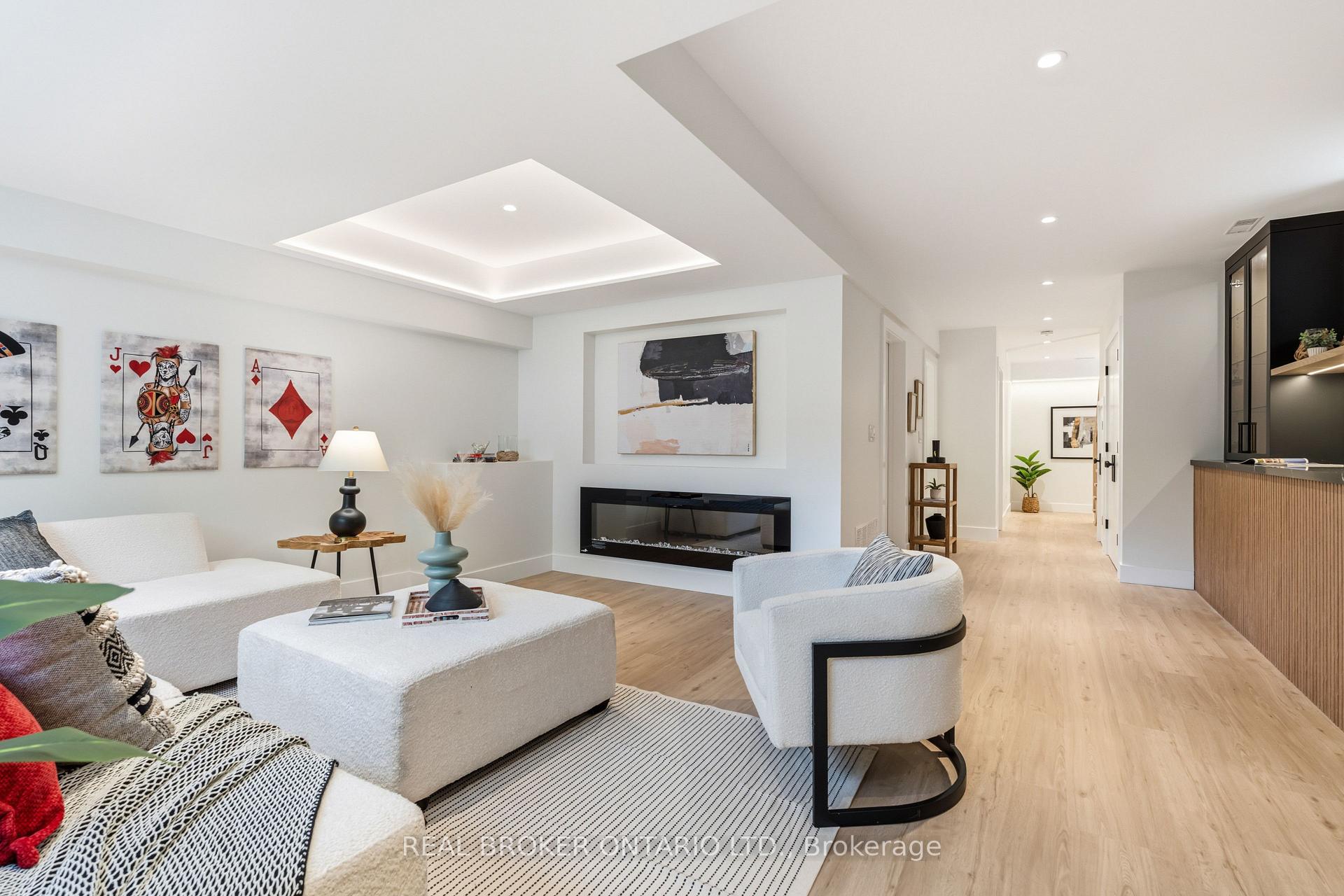 Photo 37 of 143 Fairview Avenue, Toronto, Junction Area — HOMEH