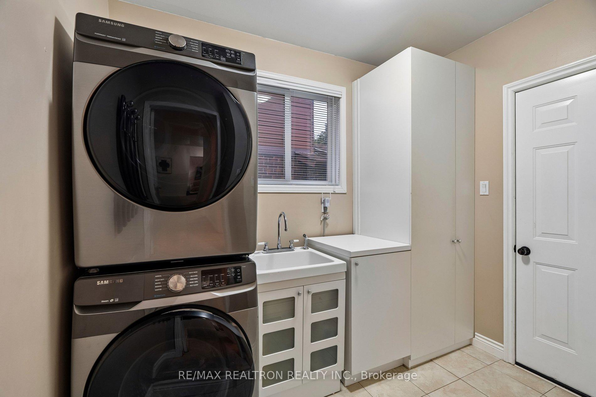 Photo 26 of 122 Colvin Crescent, Vaughan, Brownridge — HOMEH
