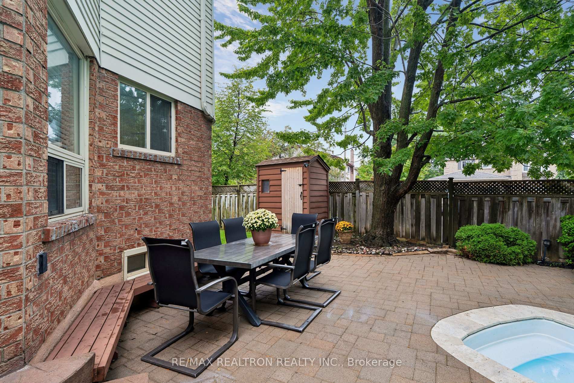 Photo 49 of 122 Colvin Crescent, Vaughan, Brownridge — HOMEH