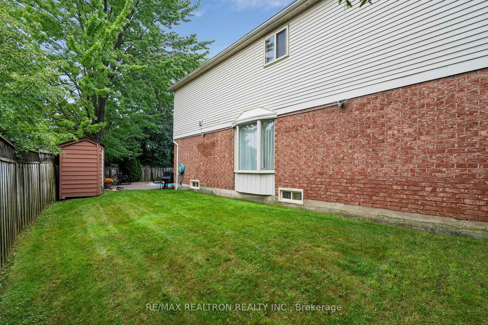 Photo 50 of 122 Colvin Crescent, Vaughan, Brownridge — HOMEH