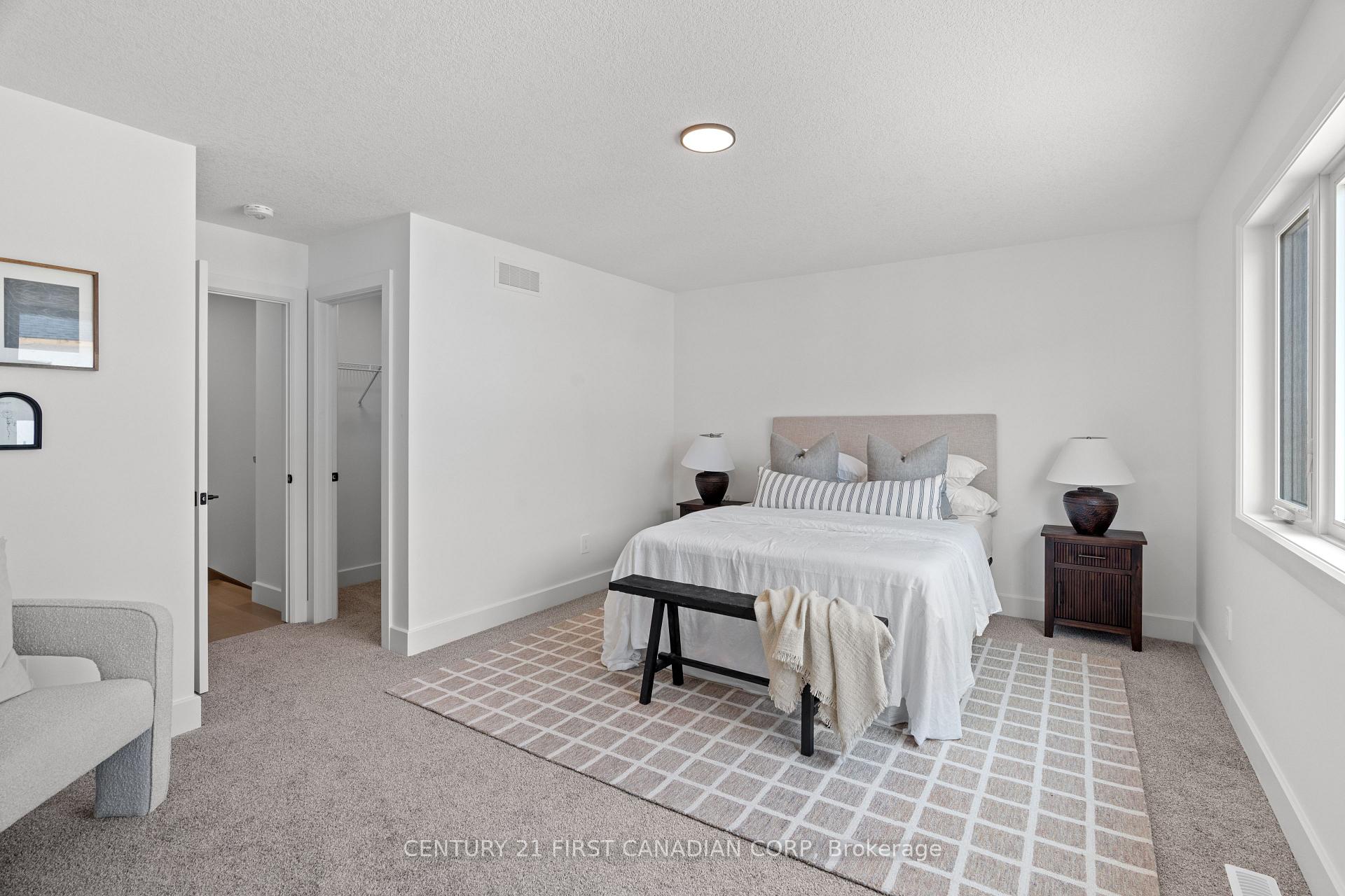 Photo 23 of Unit 20 (24), 147 Scotts Drive, Lucan Biddulph, Lucan — HOMEH