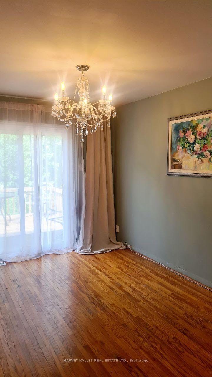 Photo 5 of 48 Green Bush Road, North York, Newtonbrook West — HOMEH