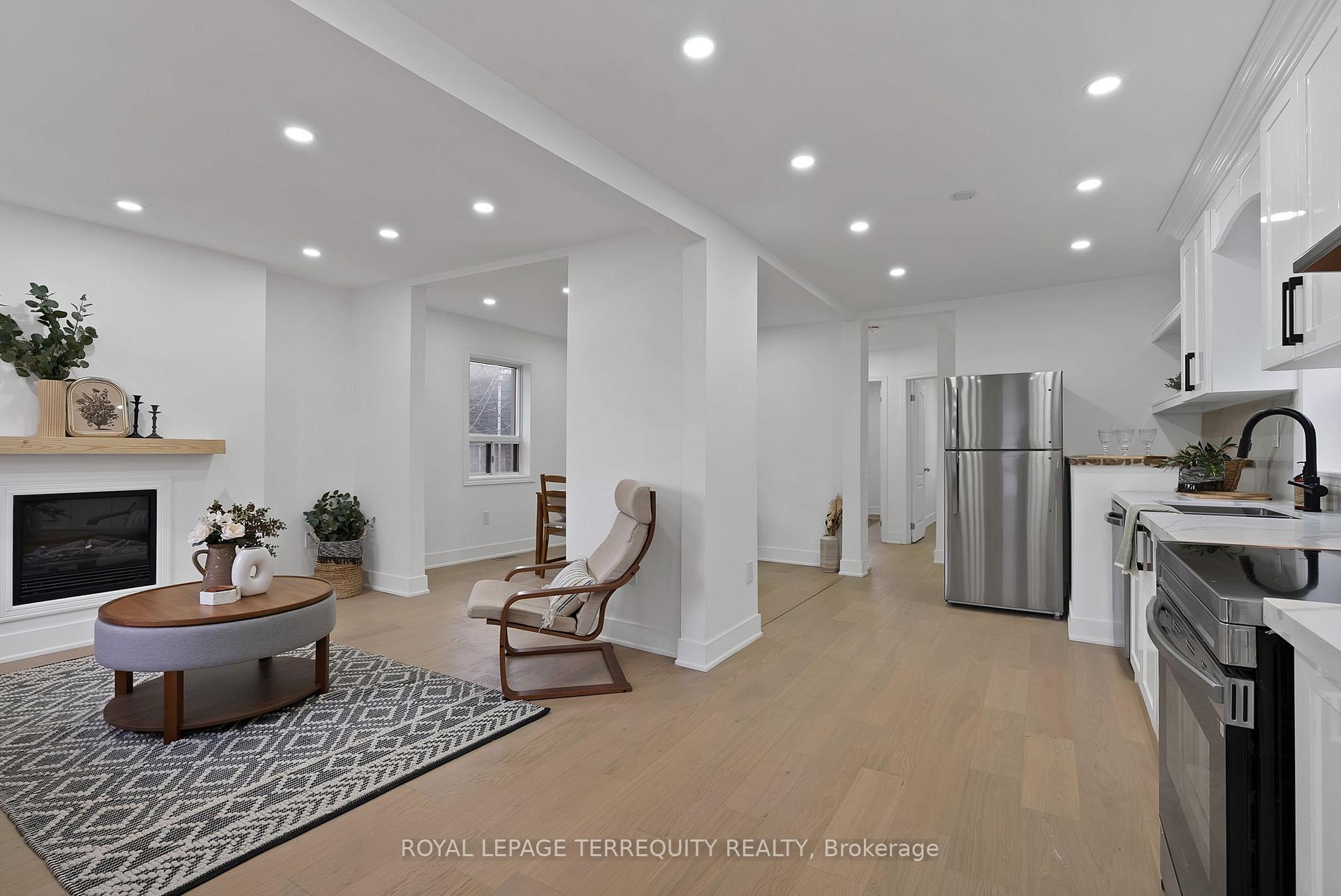 Photo 9 of 40 Leroy Avenue, Toronto, Danforth Village-East York — HOMEH