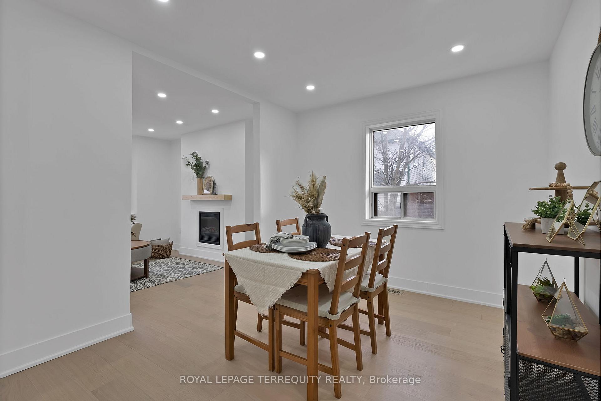 Photo 15 of 40 Leroy Avenue, Toronto, Danforth Village-East York — HOMEH