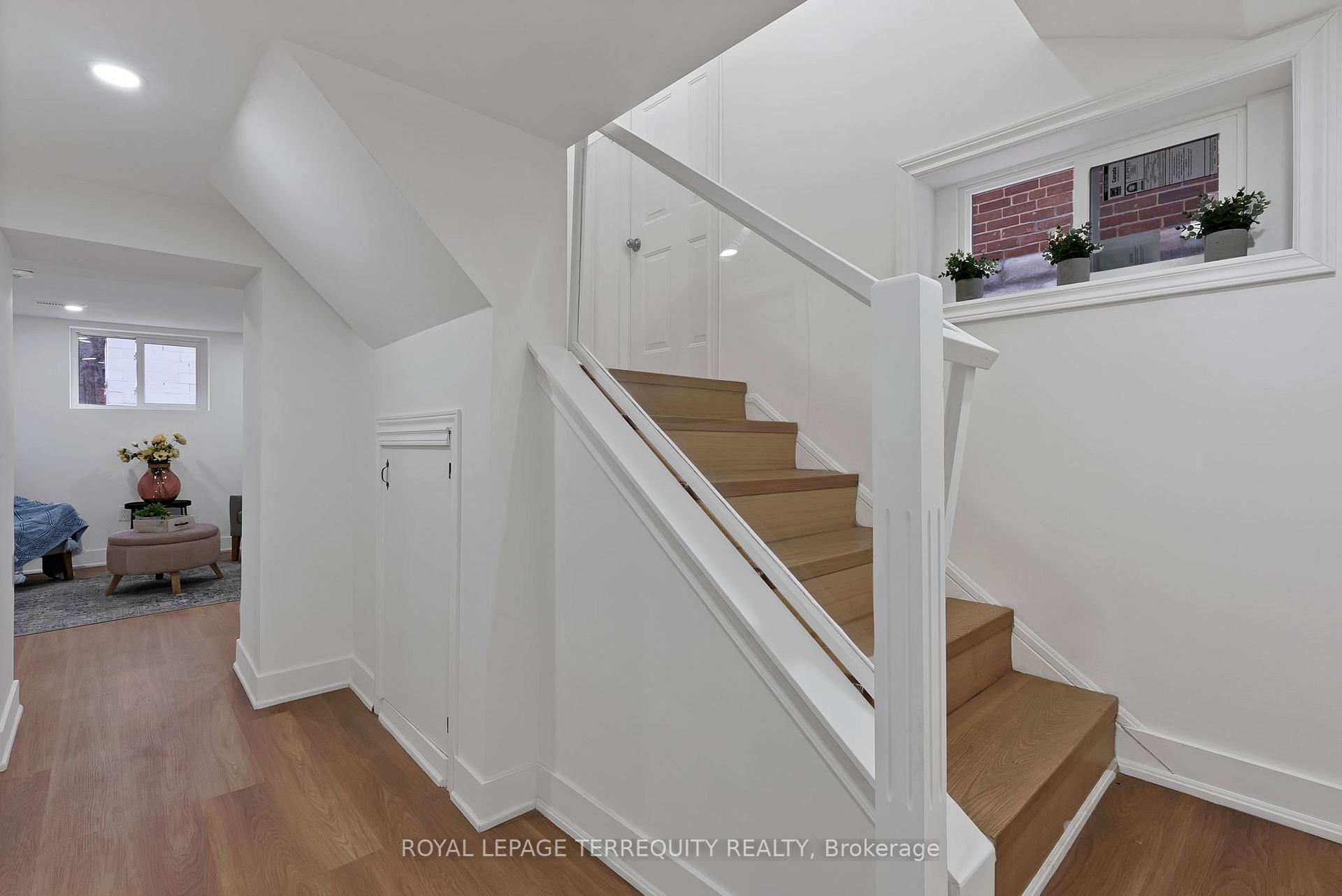 Photo 29 of 40 Leroy Avenue, Toronto, Danforth Village-East York — HOMEH
