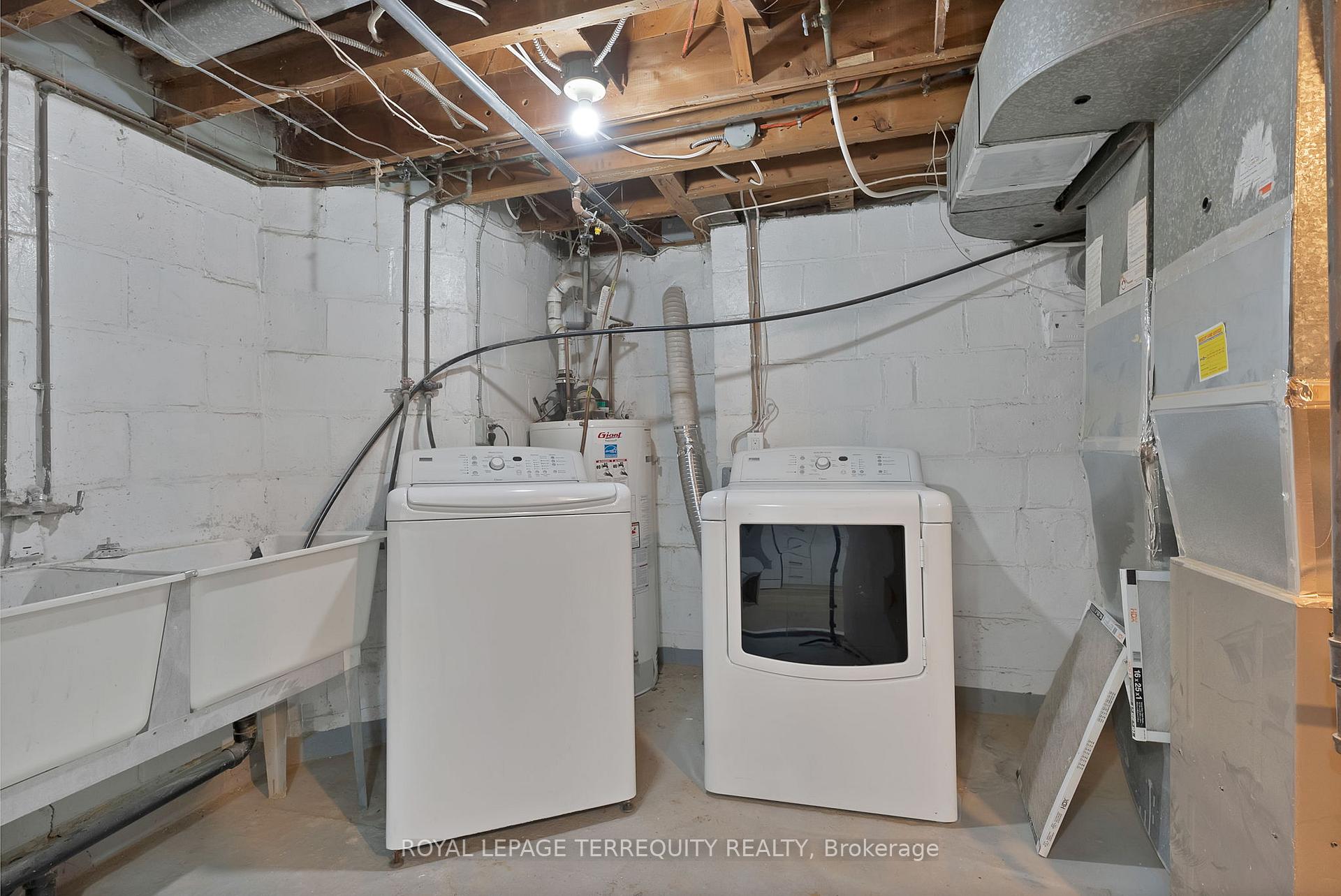 Photo 40 of 40 Leroy Avenue, Toronto, Danforth Village-East York — HOMEH