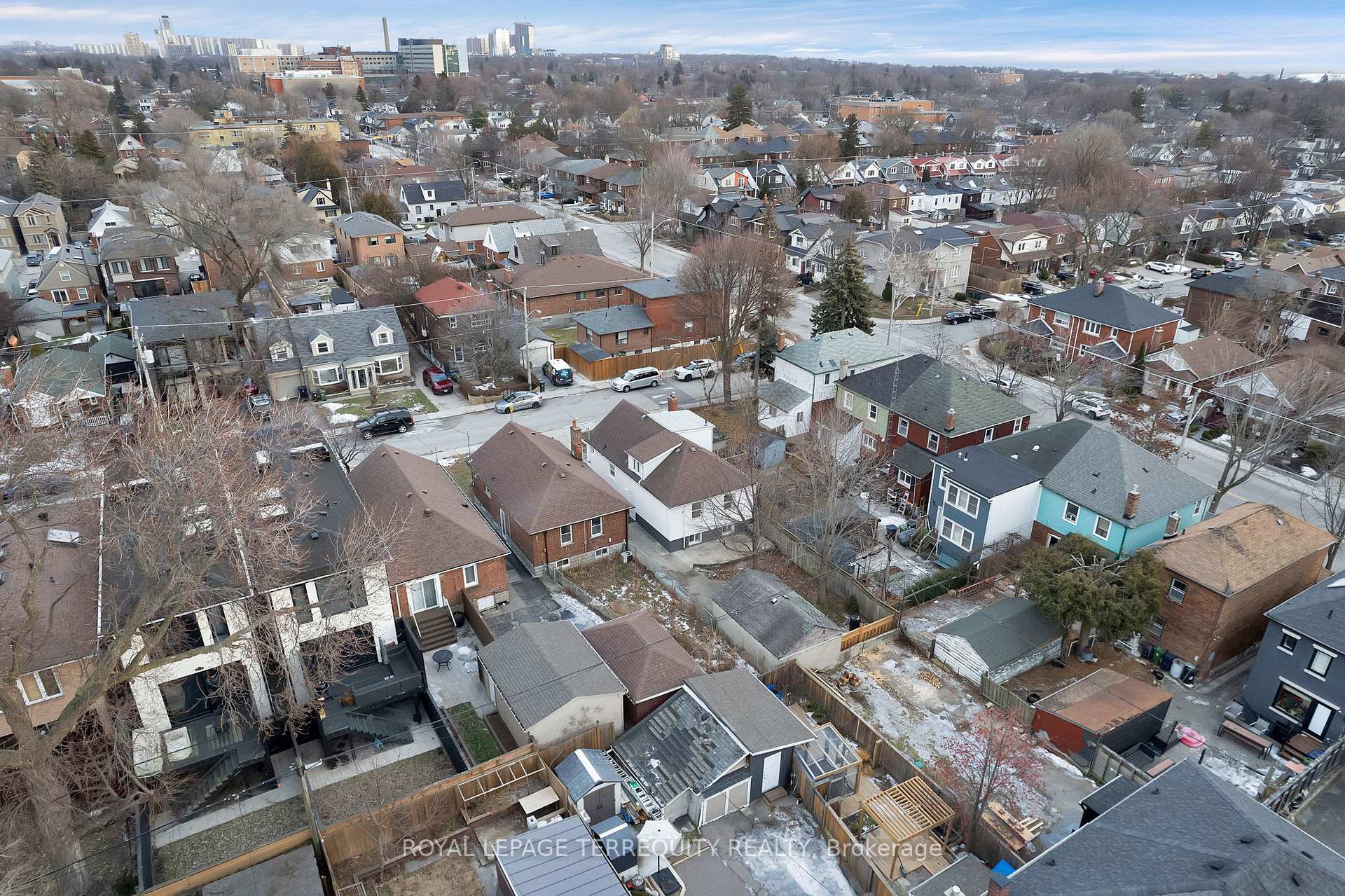 Photo 47 of 40 Leroy Avenue, Toronto, Danforth Village-East York — HOMEH