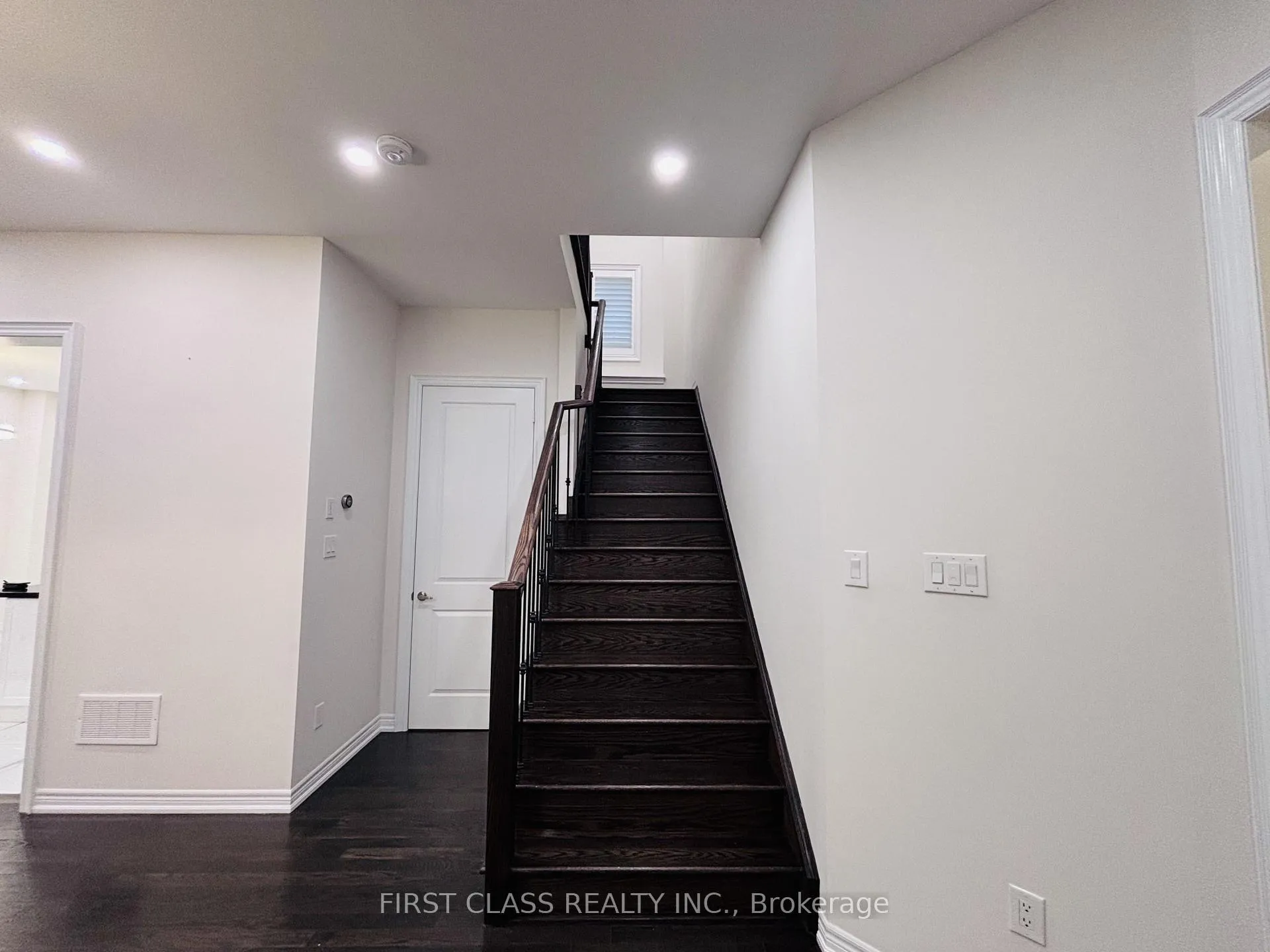 Photo 37 of 26 Leary Crescent, Richmond Hill, Westbrook — HOMEH