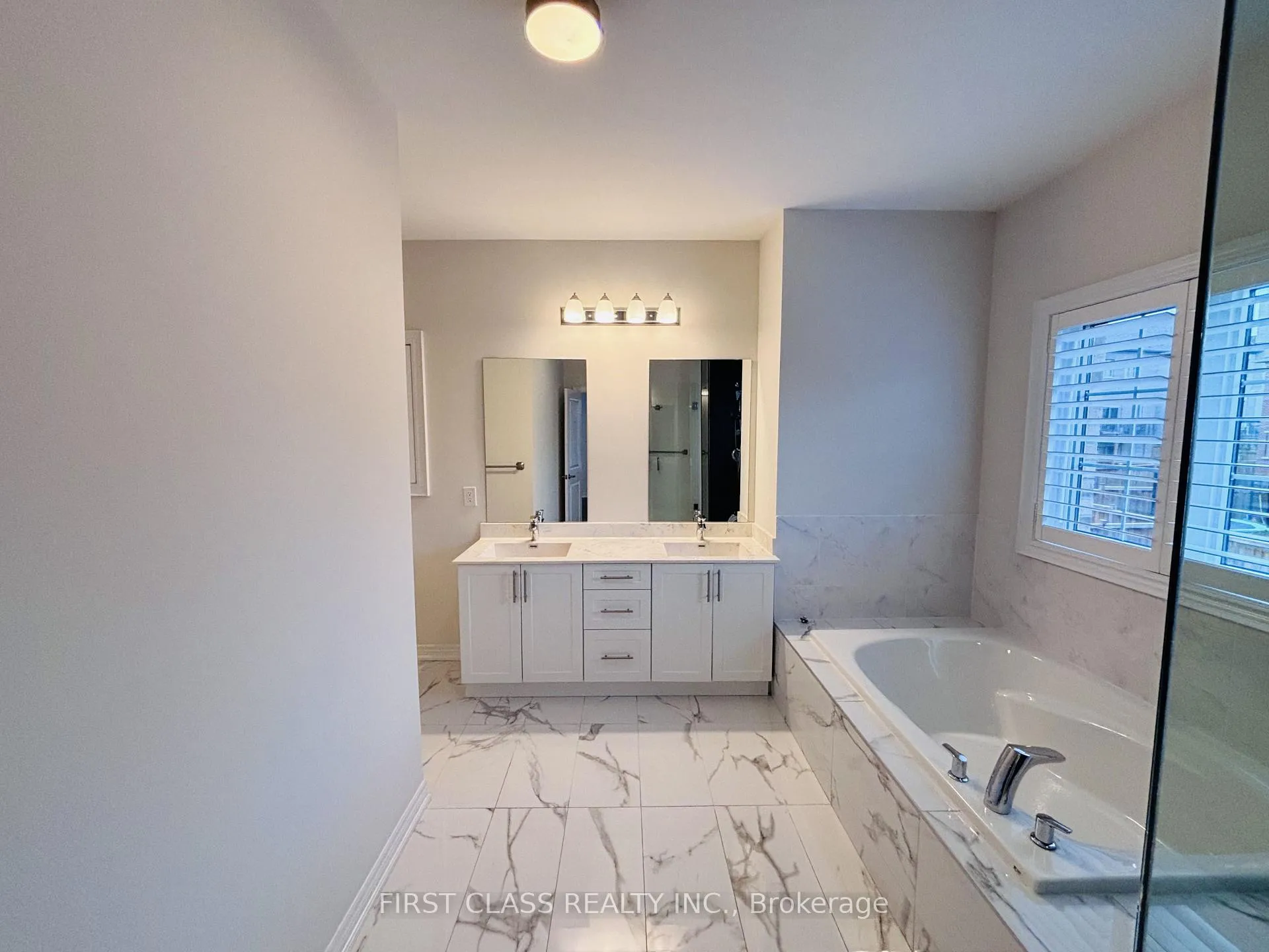 Photo 41 of 26 Leary Crescent, Richmond Hill, Westbrook — HOMEH