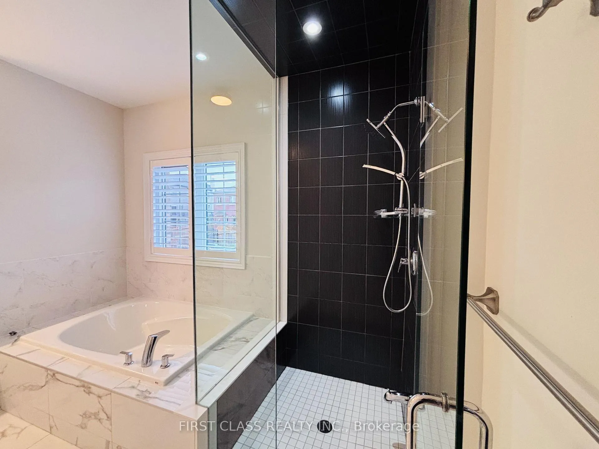 Photo 43 of 26 Leary Crescent, Richmond Hill, Westbrook — HOMEH