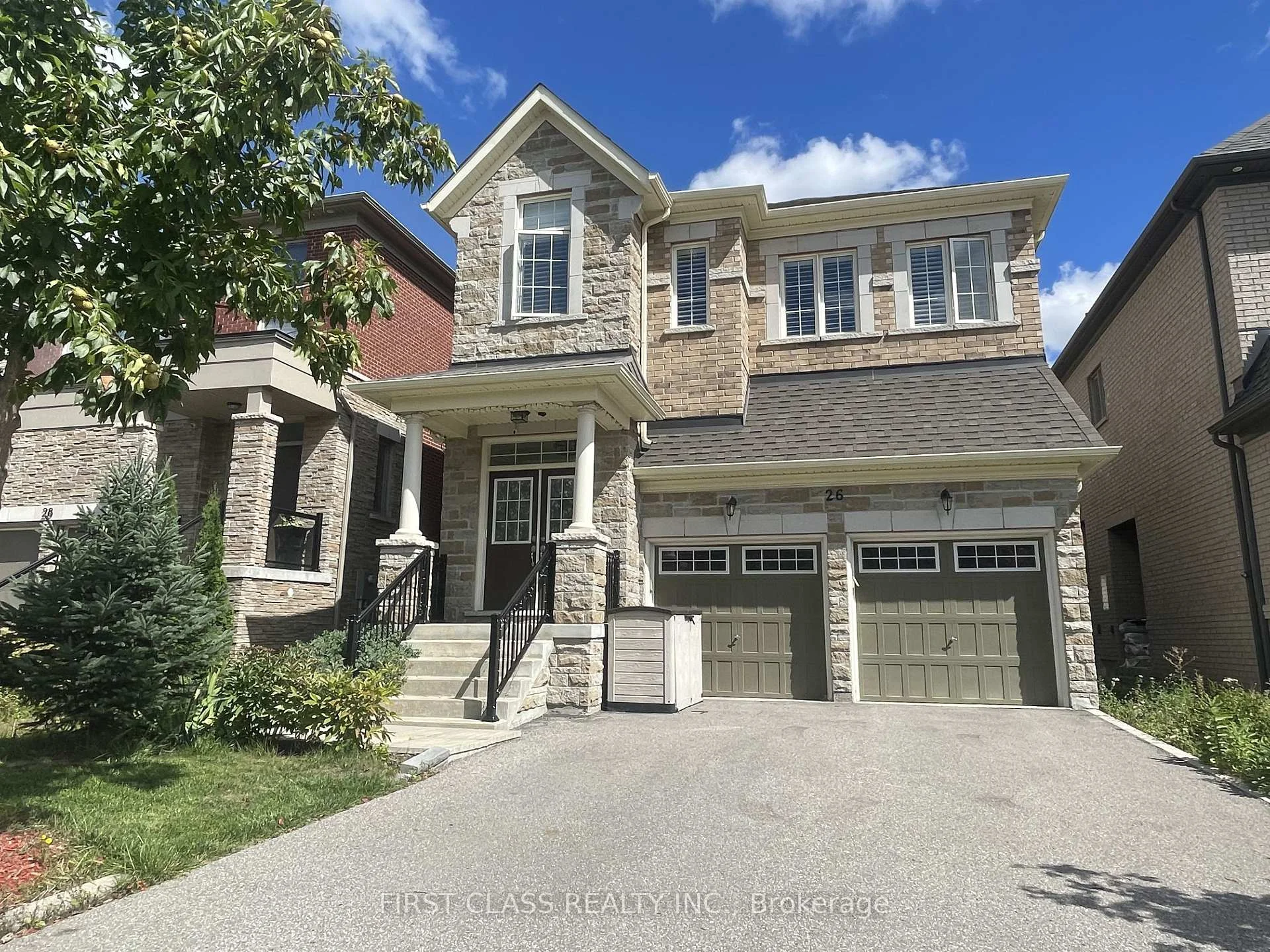Photo 17 of 26 Leary Crescent, Richmond Hill, Westbrook — HOMEH