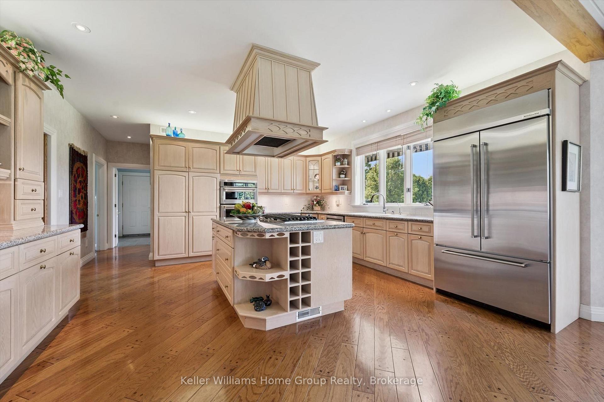 Photo 11 of 3 Serena Lane, Guelph, Pineridge/Westminster Woods — HOMEH