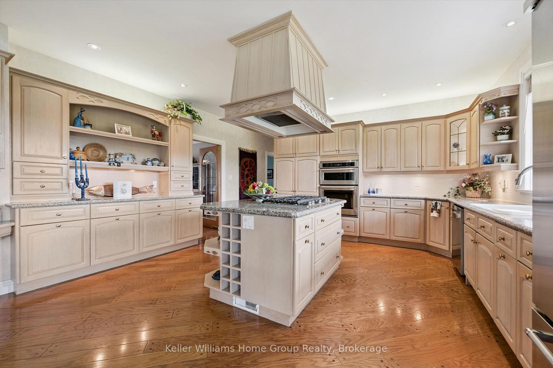 Photo 12 of 3 Serena Lane, Guelph, Pineridge/Westminster Woods — HOMEH