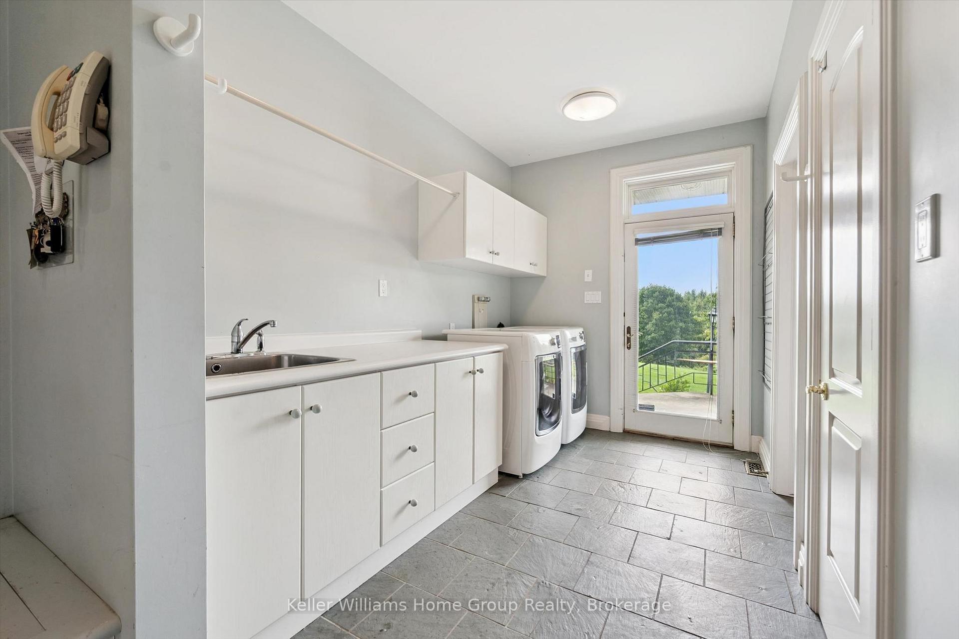 Photo 28 of 3 Serena Lane, Guelph, Pineridge/Westminster Woods — HOMEH
