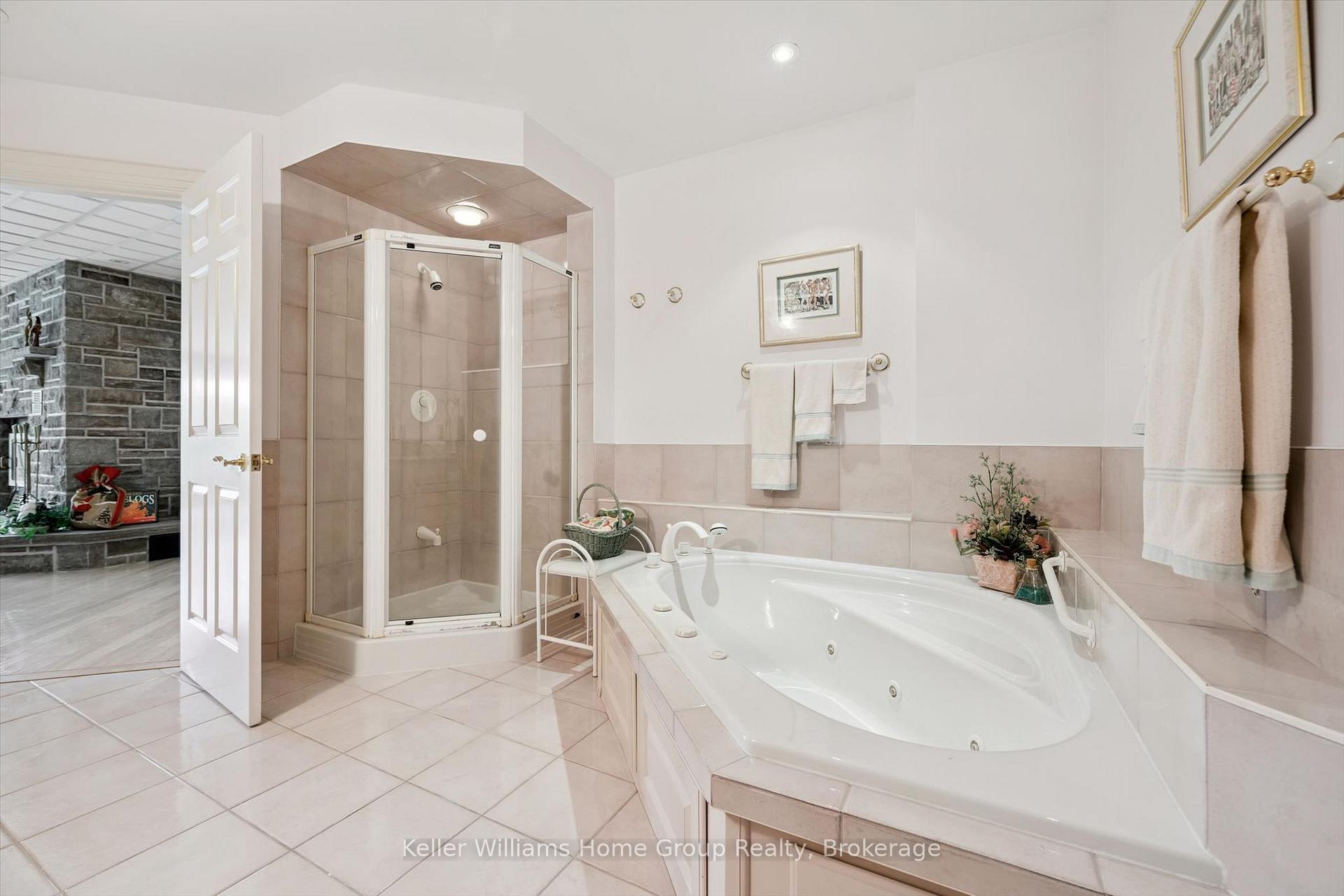 Photo 41 of 3 Serena Lane, Guelph, Pineridge/Westminster Woods — HOMEH