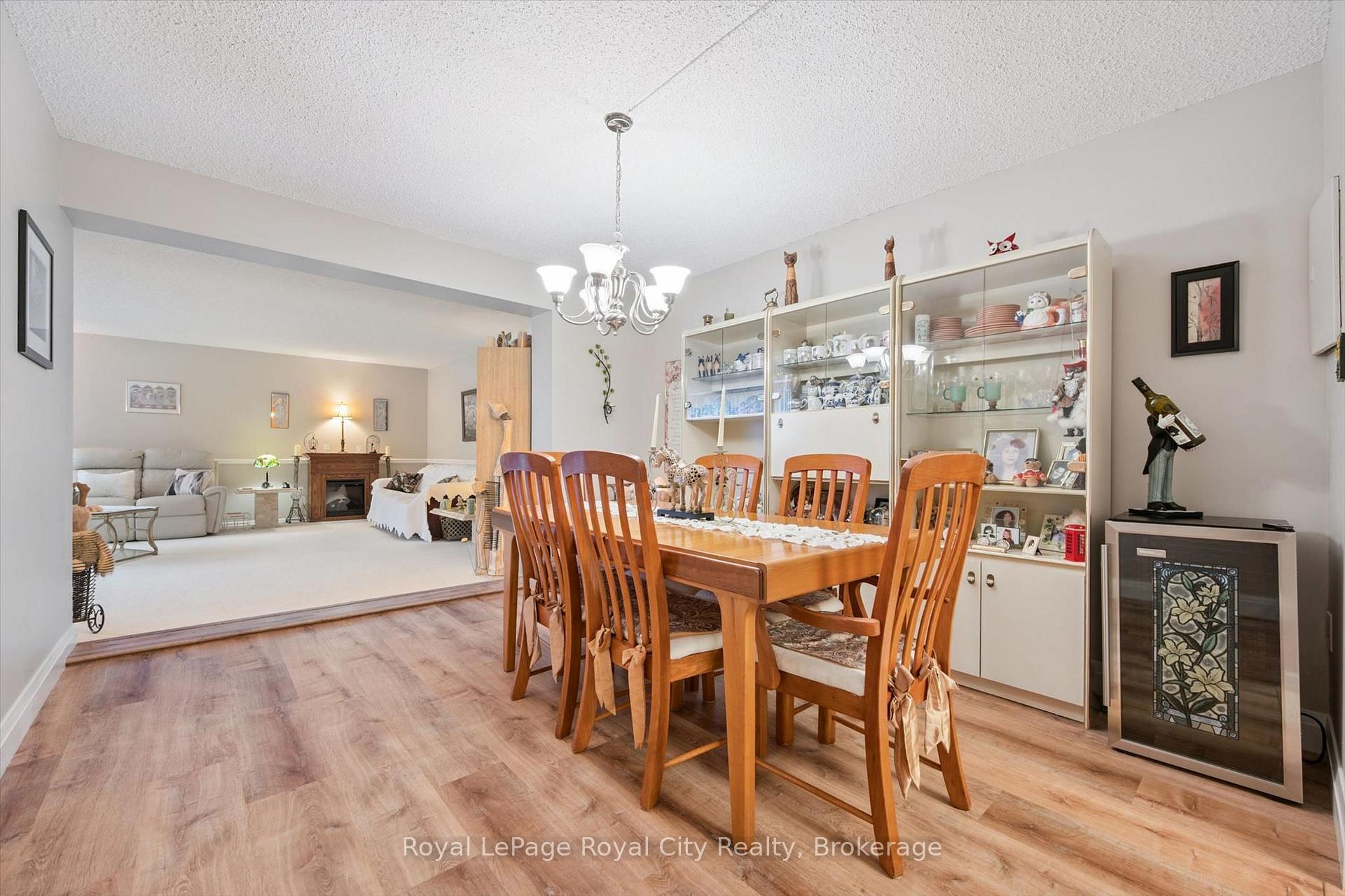 Photo 12 of Unit 206, 93 Westwood Road, Guelph, Willow West/Sugarbush/West Acres — HOMEH