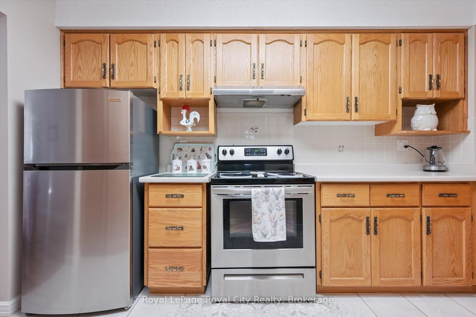 Photo 24 of Unit 206, 93 Westwood Road, Guelph, Willow West/Sugarbush/West Acres — HOMEH