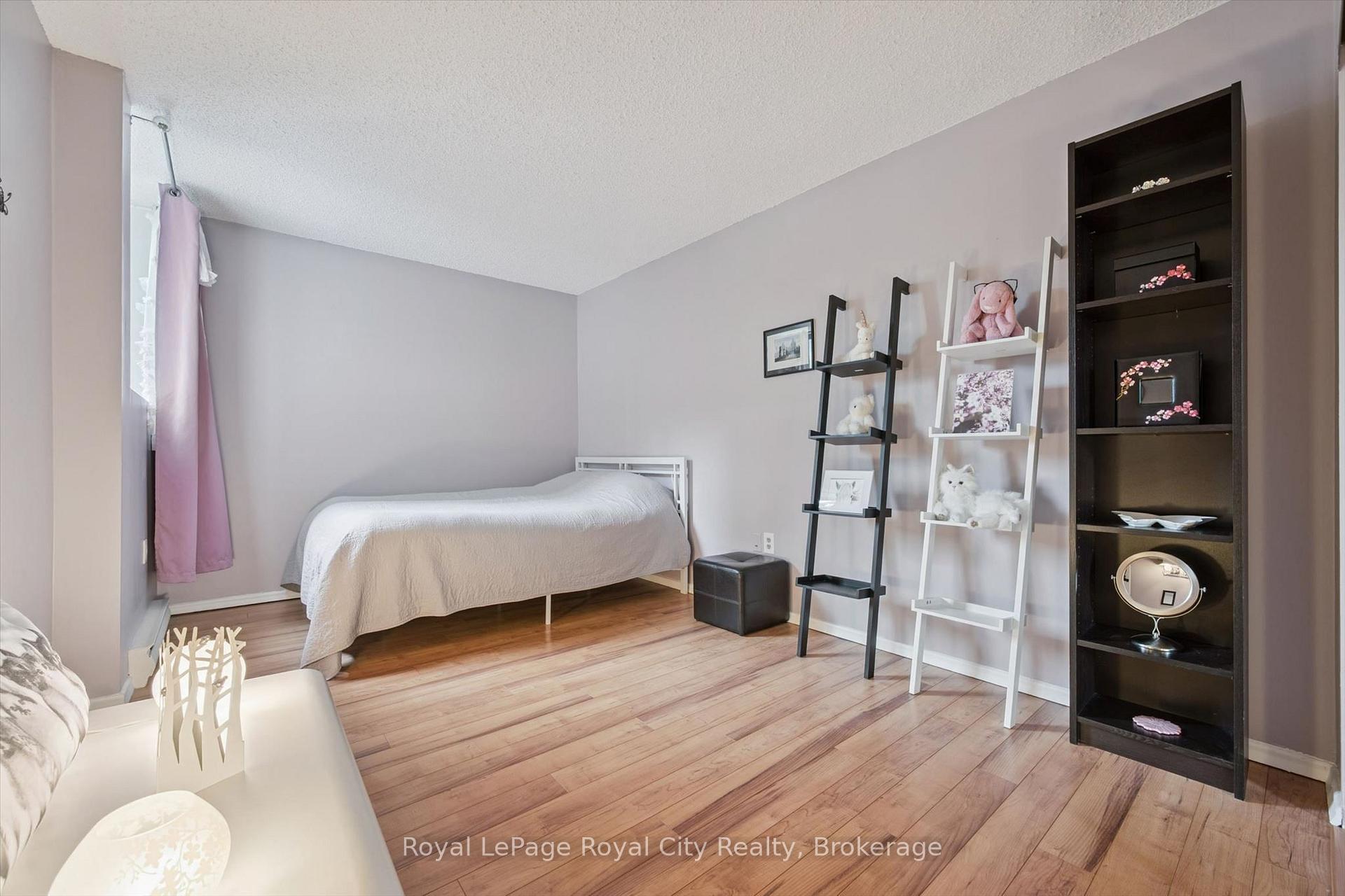 Photo 27 of Unit 206, 93 Westwood Road, Guelph, Willow West/Sugarbush/West Acres — HOMEH