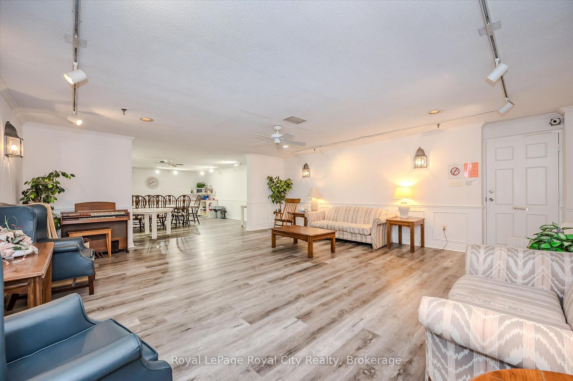 Photo 37 of Unit 206, 93 Westwood Road, Guelph, Willow West/Sugarbush/West Acres — HOMEH