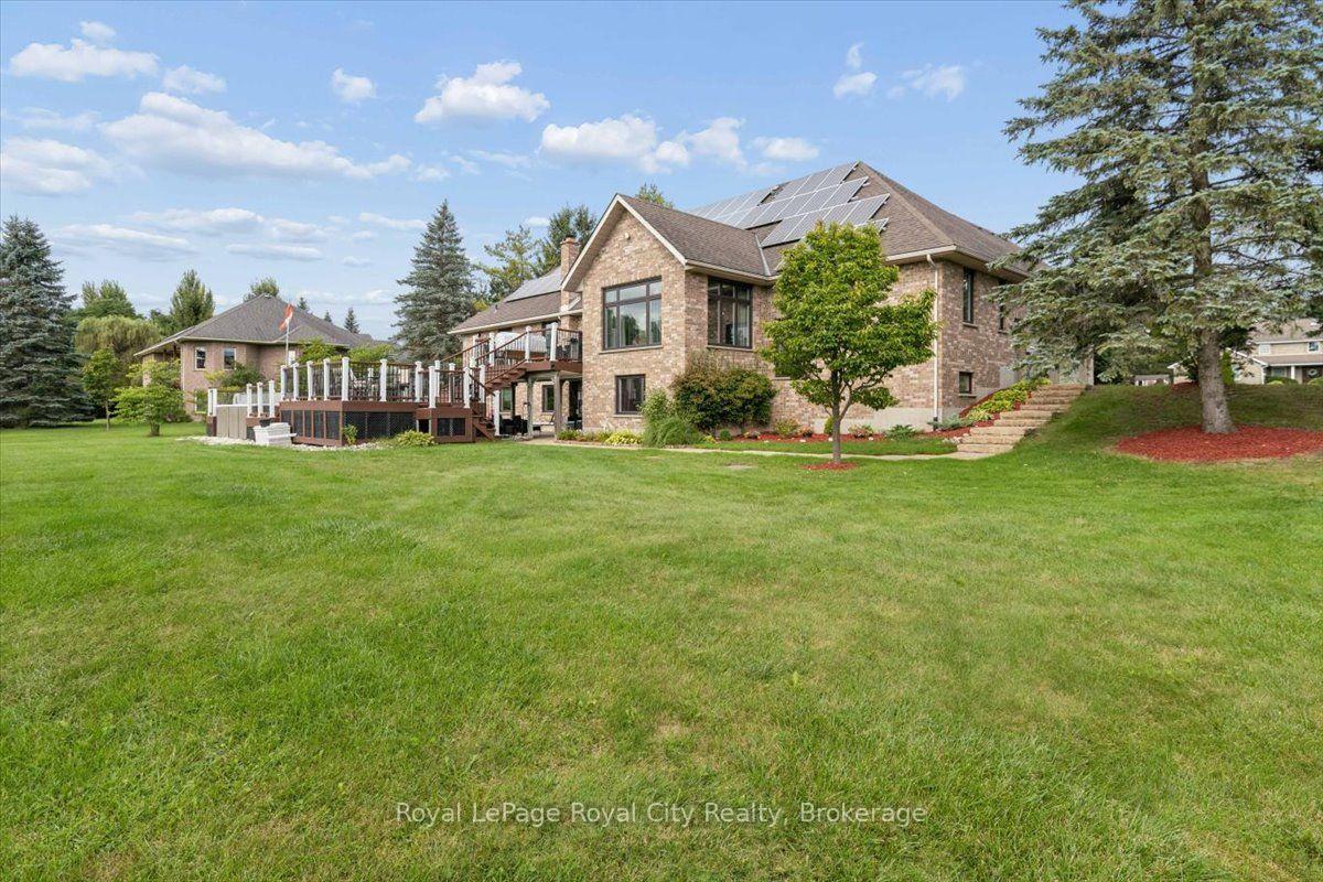 Photo 41 of 26 Bridle Path, Puslinch, Rural Puslinch East — HOMEH