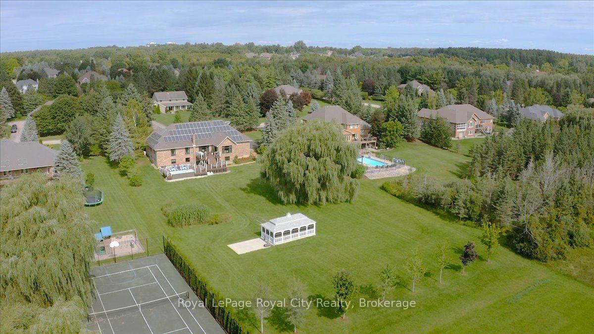 Photo 43 of 26 Bridle Path, Puslinch, Rural Puslinch East — HOMEH