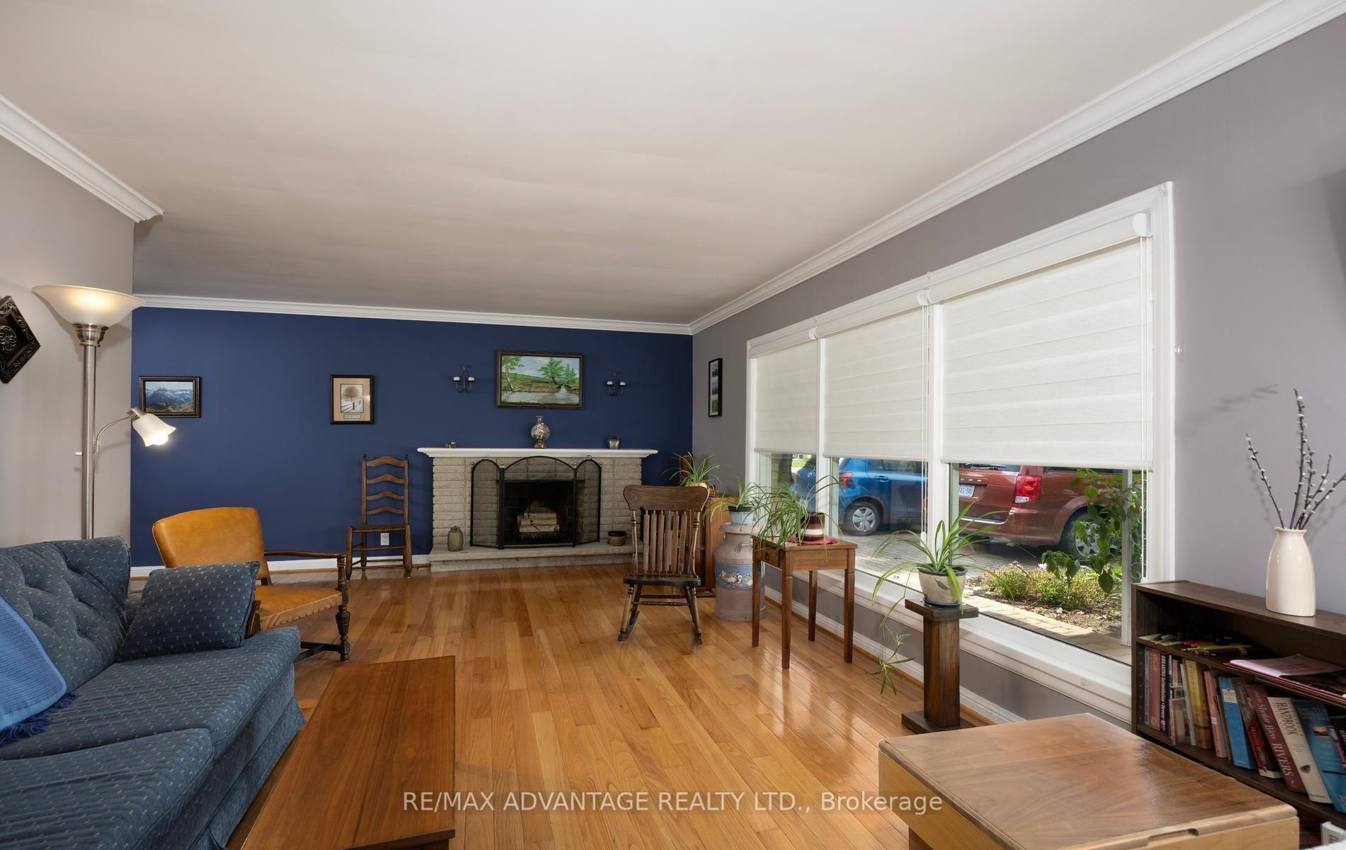Photo 11 of 471 West Mile Road, London, North P — HOMEH