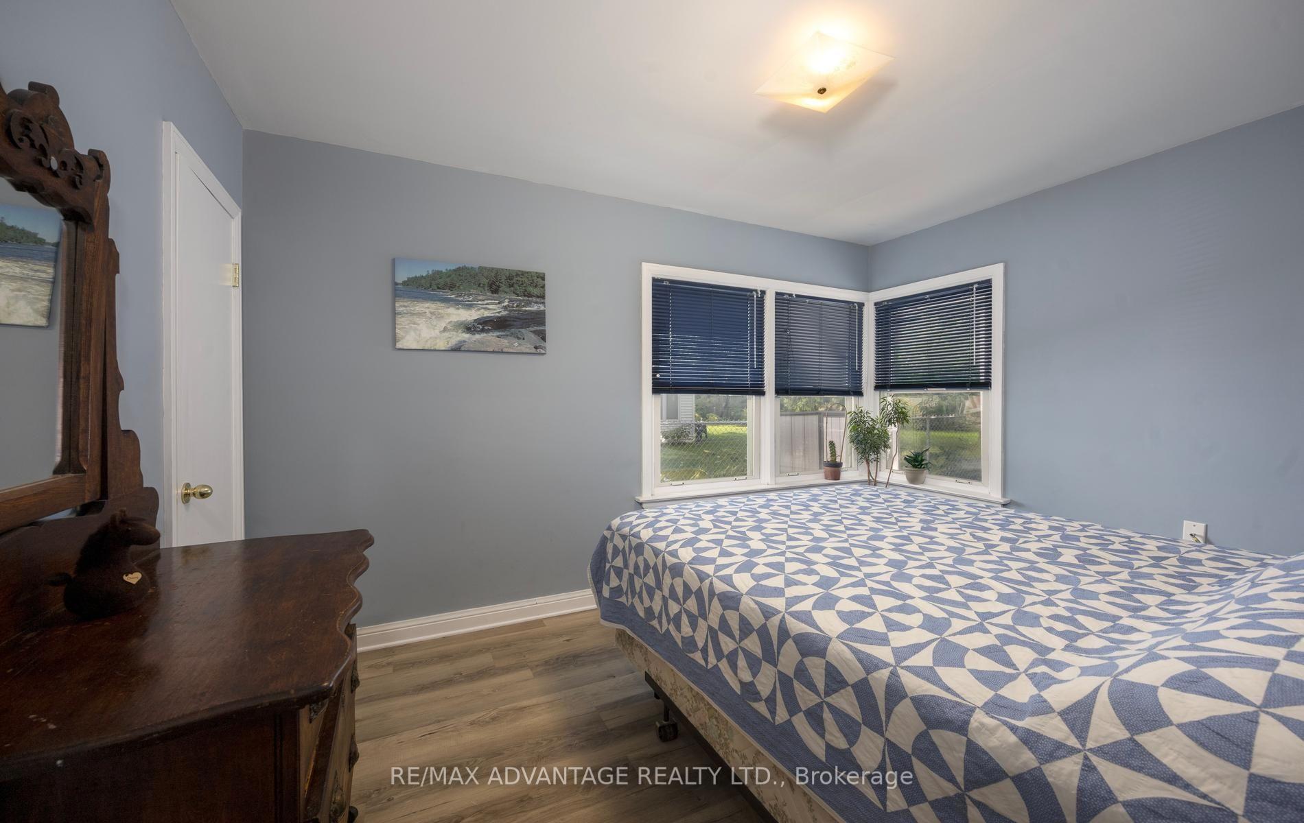 Photo 25 of 471 West Mile Road, London, North P — HOMEH