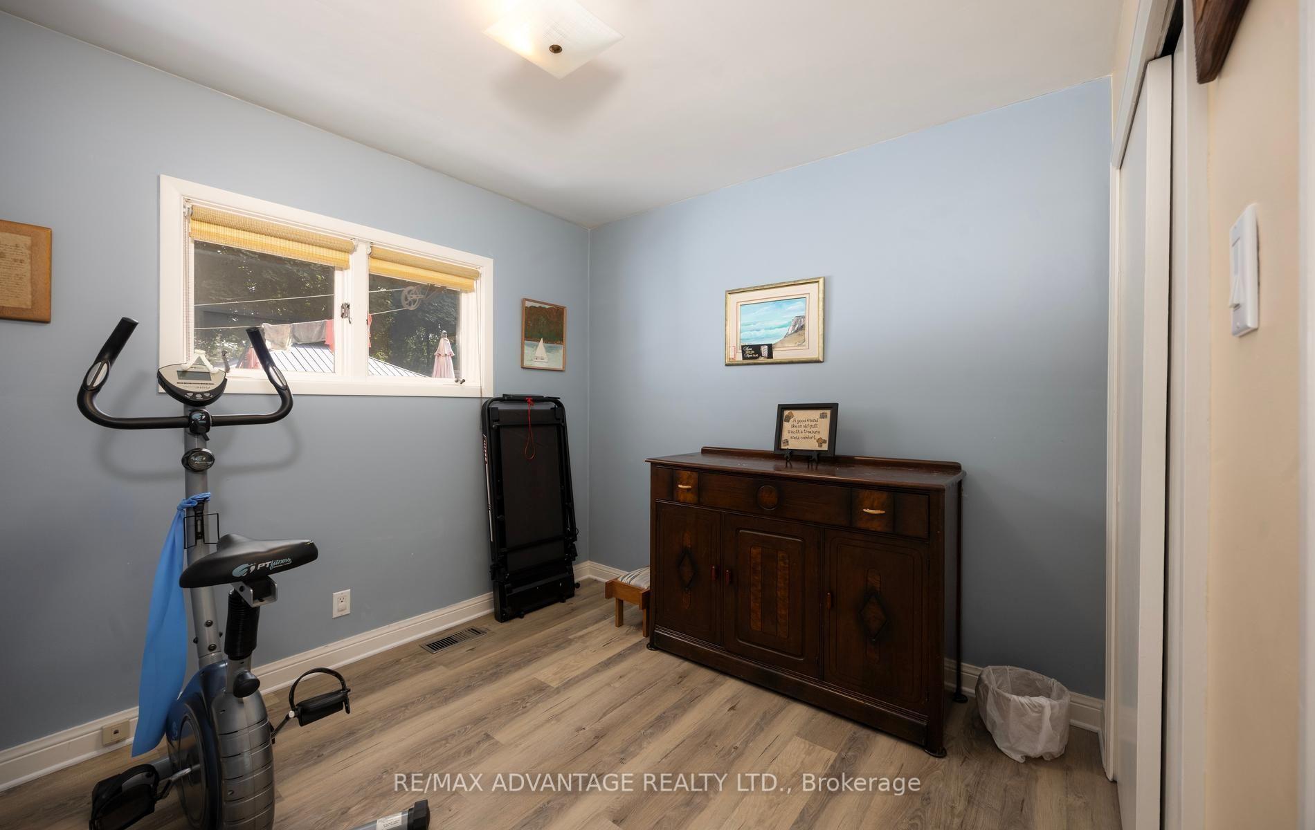 Photo 26 of 471 West Mile Road, London, North P — HOMEH
