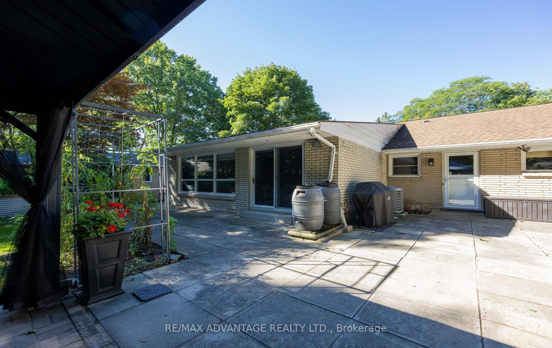 Photo 32 of 471 West Mile Road, London, North P — HOMEH