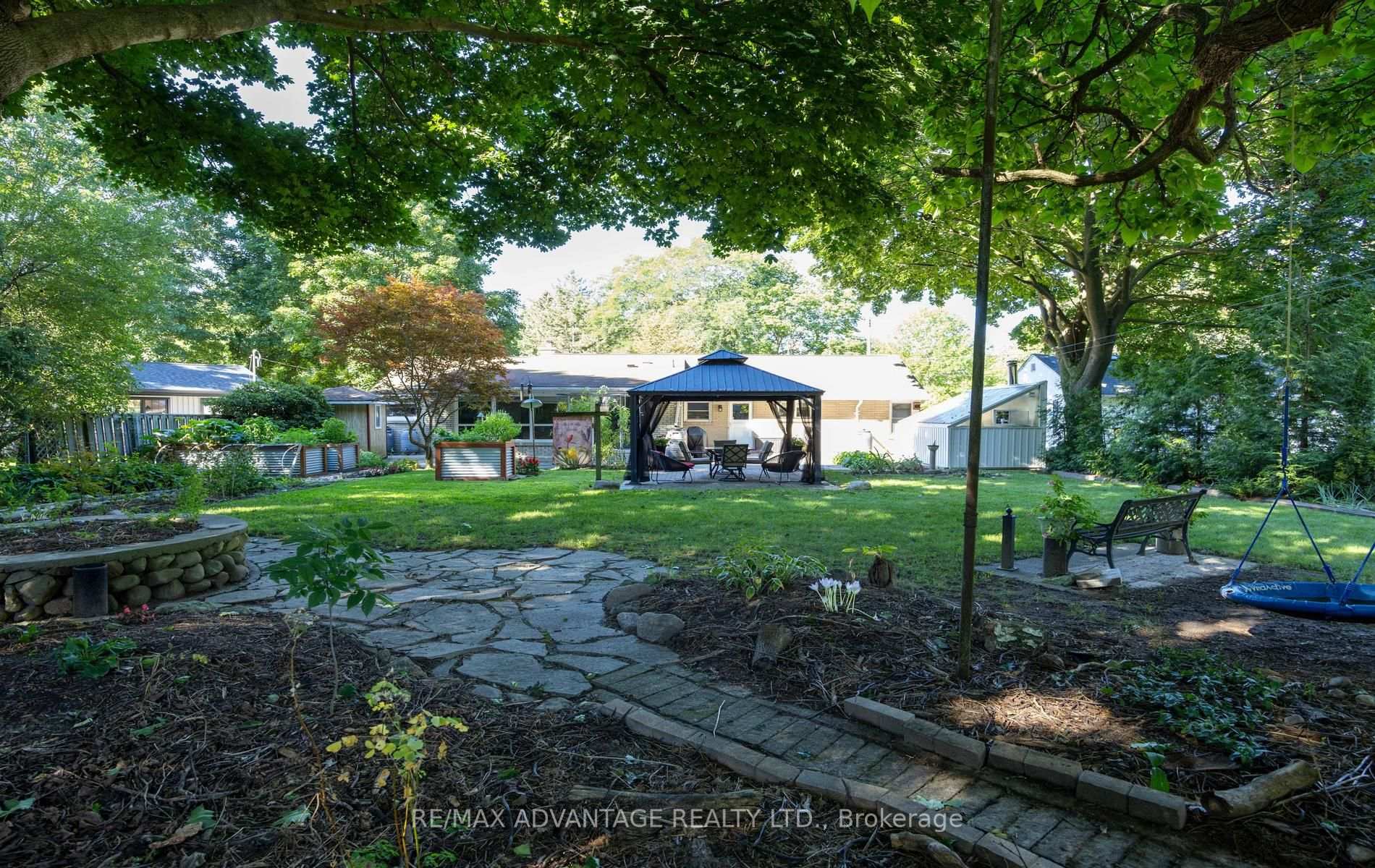 Photo 39 of 471 West Mile Road, London, North P — HOMEH