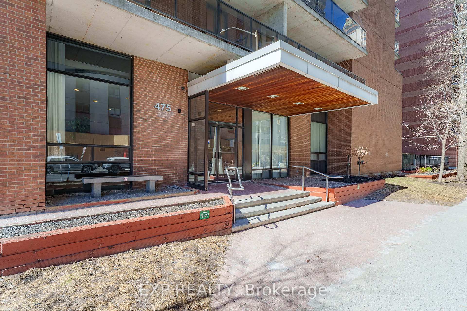 Photo 2 of Unit 1002, 475 Laurier Avenue W, Ottawa, Ottawa Centre — HOMEH