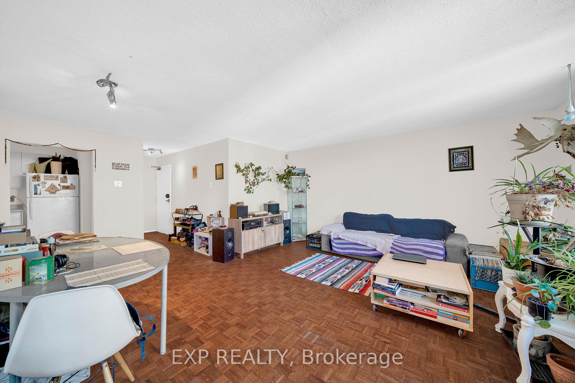 Photo 6 of Unit 1002, 475 Laurier Avenue W, Ottawa, Ottawa Centre — HOMEH