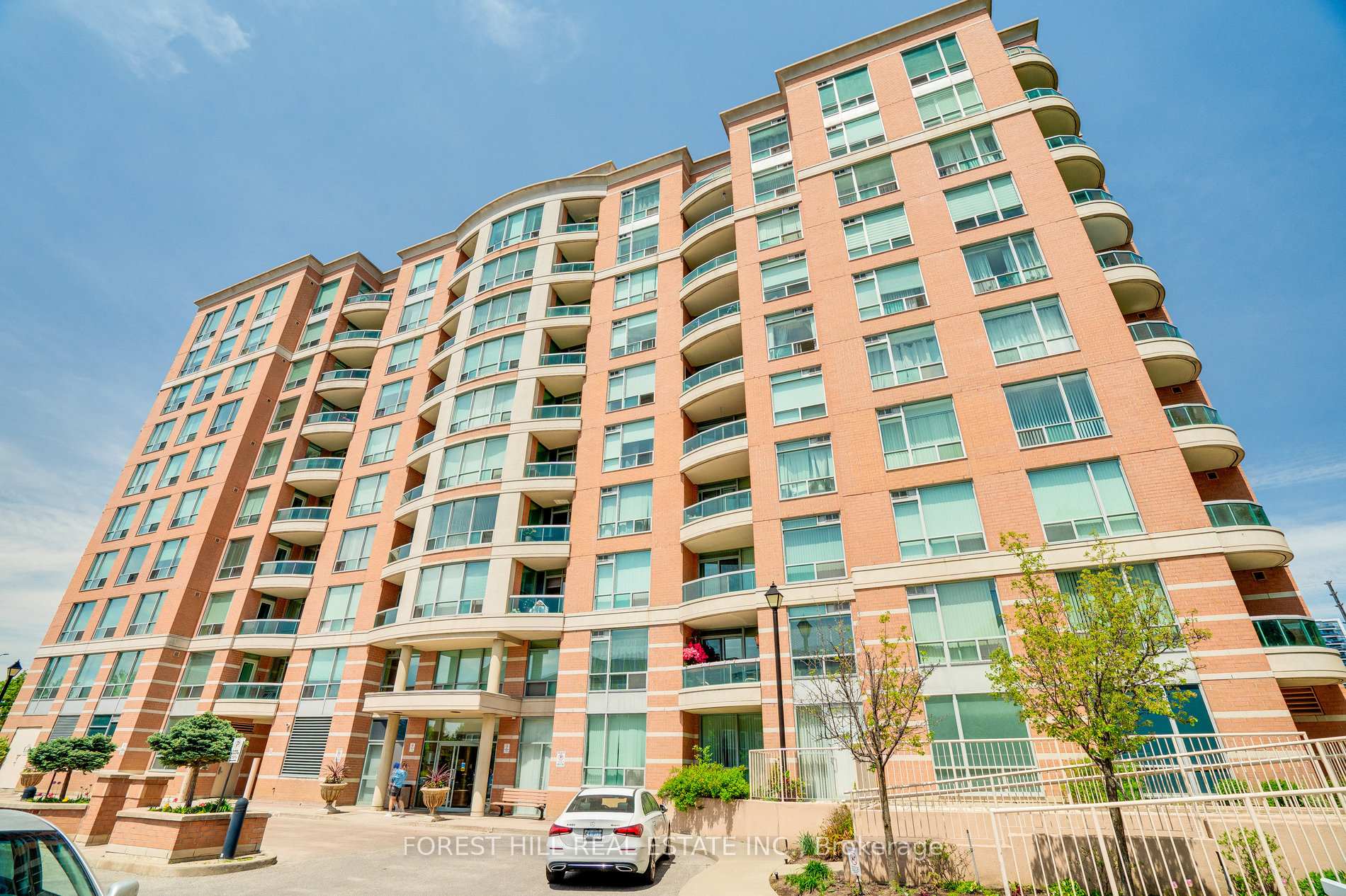 Photo 2 of Unit 608, 745 New Westminster Drive, Vaughan, Brownridge — HOMEH