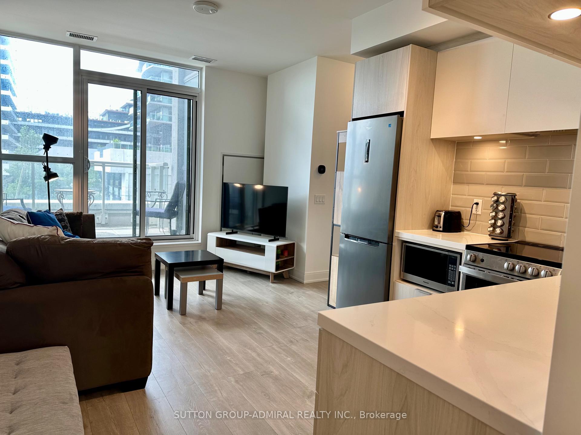 Photo 6 of Unit 202, 65 Annie Craig Drive, Etobicoke, Mimico — HOMEH