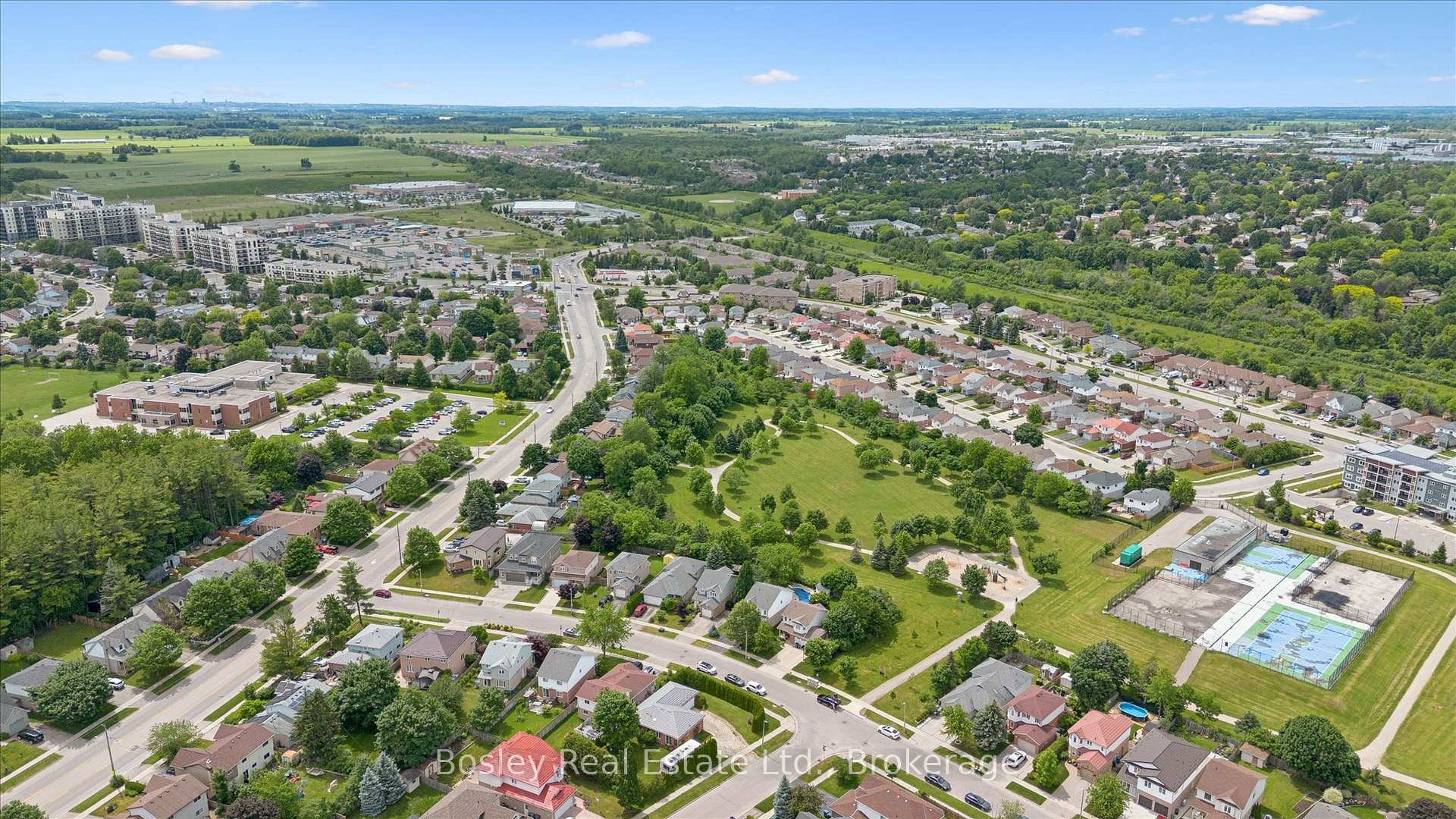 Photo 45 of 12 Deerpath Drive, Guelph, Willow West/Sugarbush/West Acres — HOMEH