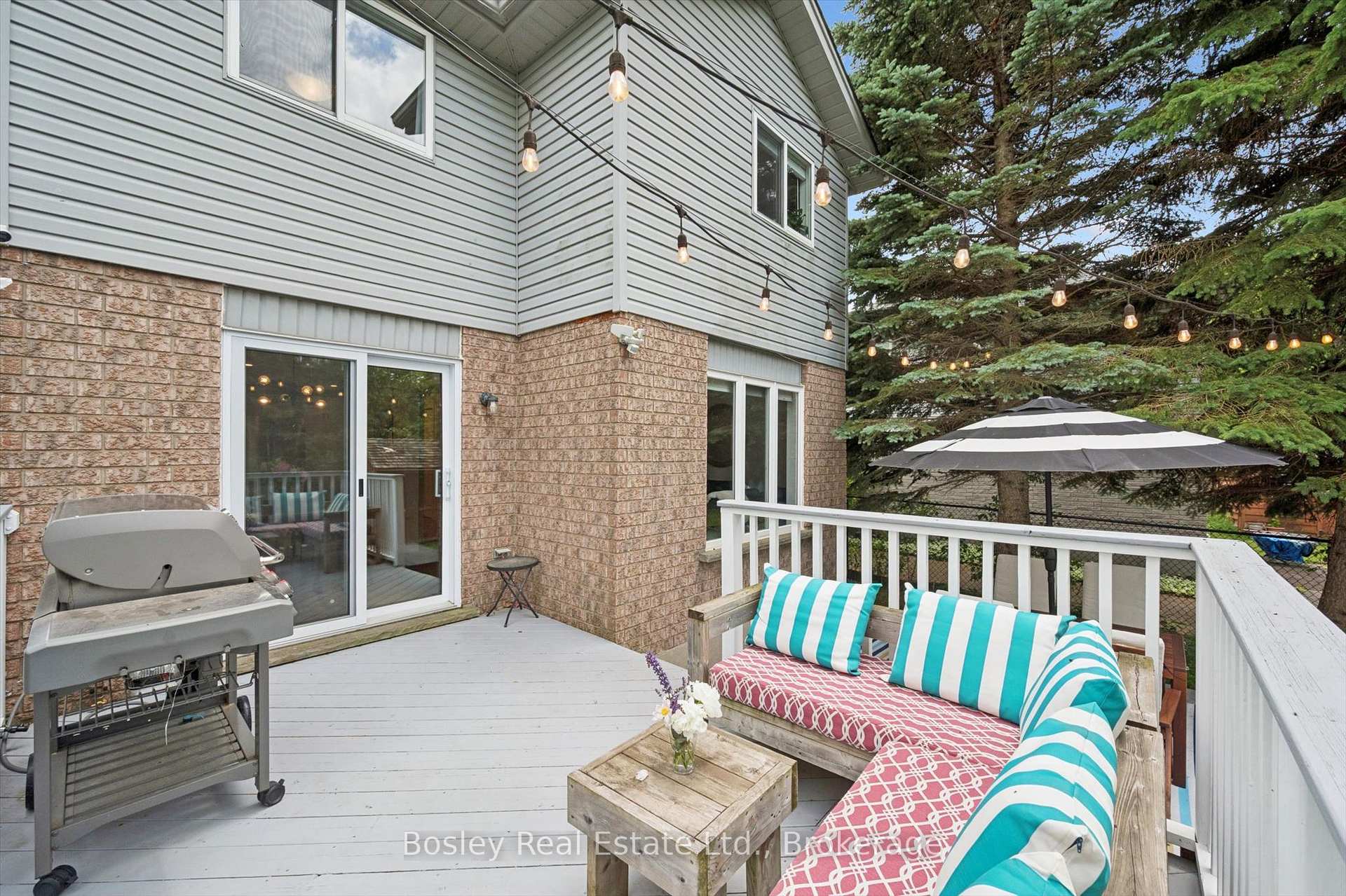 Photo 42 of 12 Deerpath Drive, Guelph, Willow West/Sugarbush/West Acres — HOMEH
