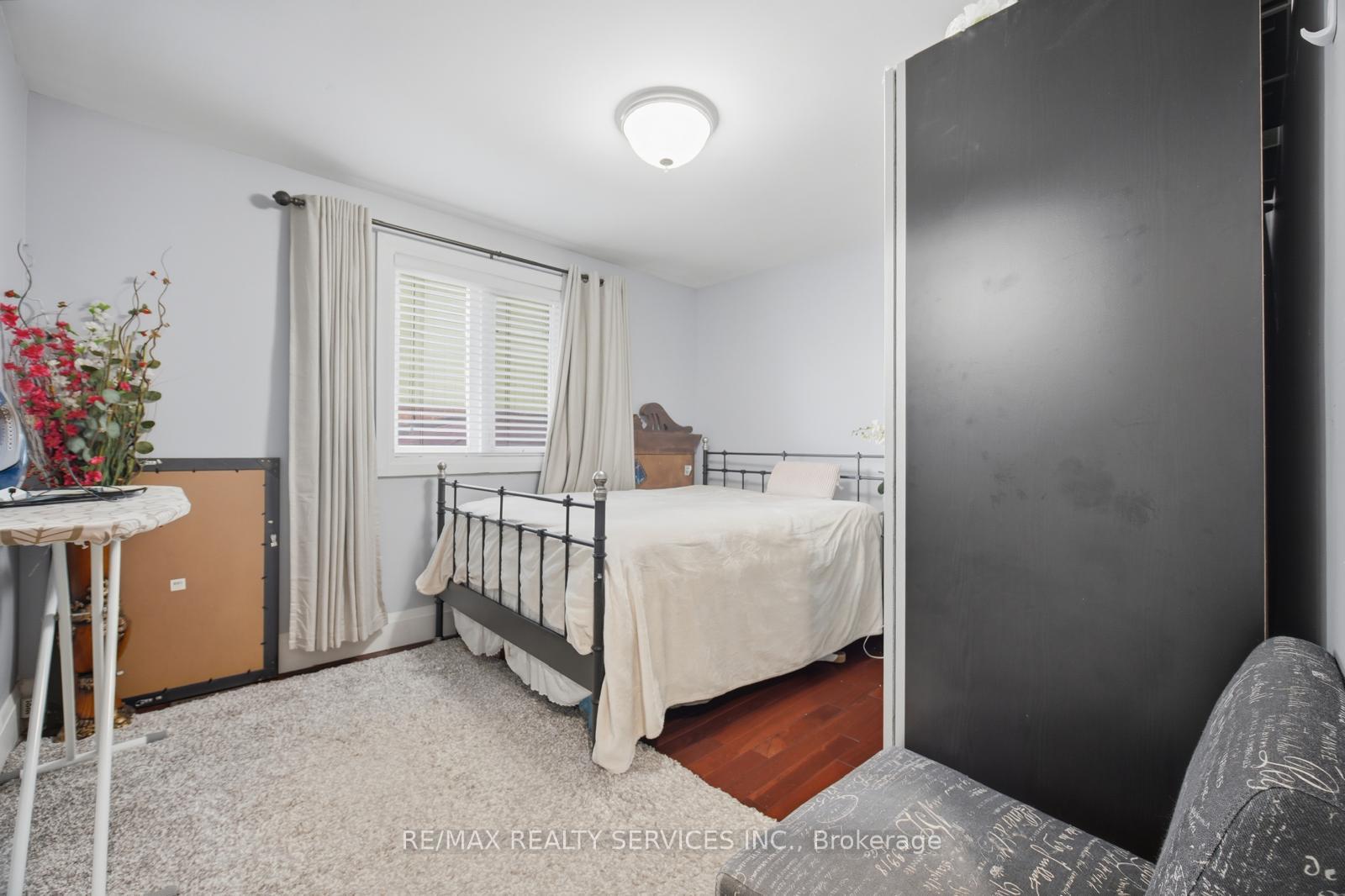 Photo 18 of 3344 Chipley Crescent, Mississauga, Malton — HOMEH