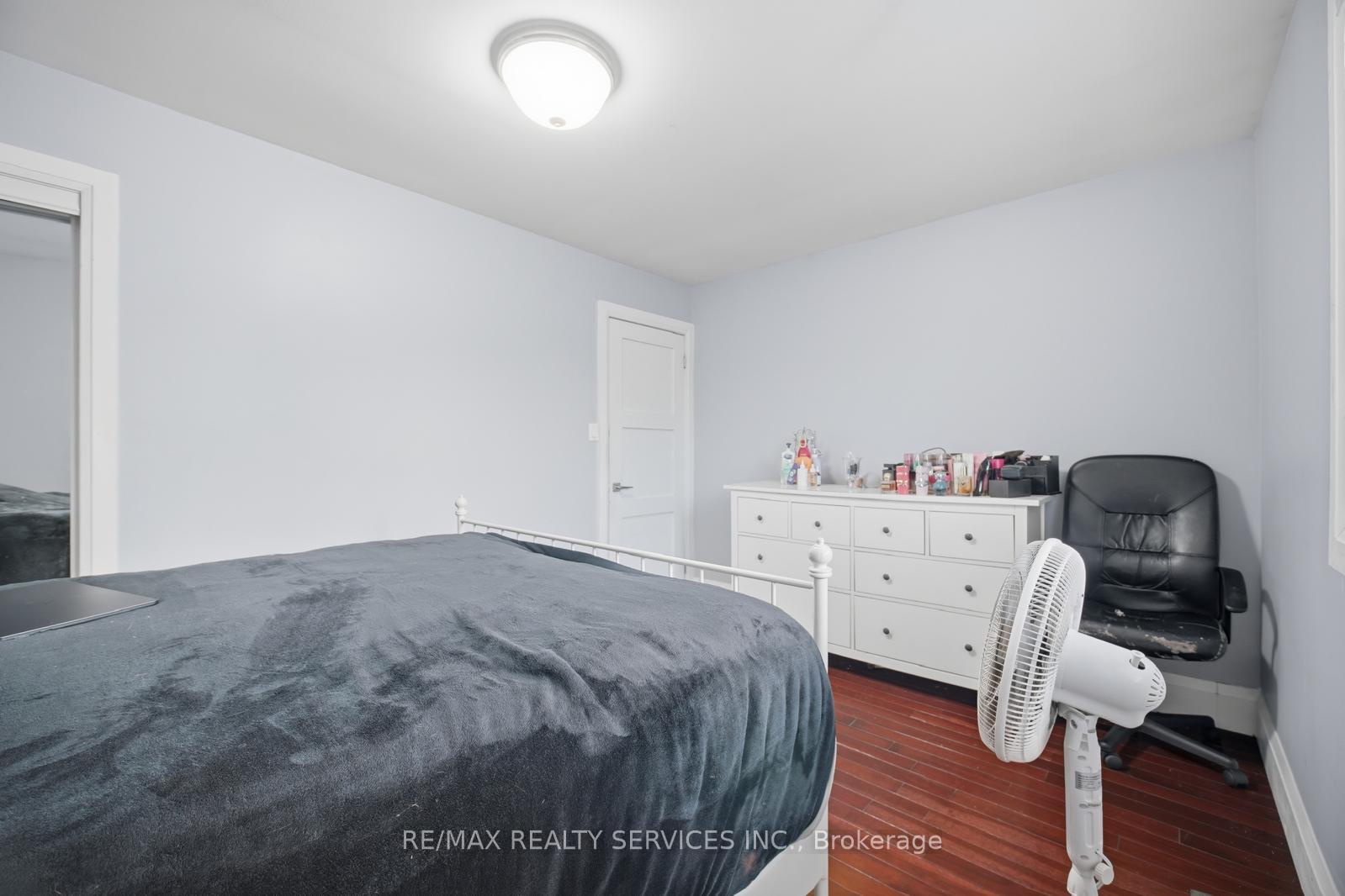 Photo 23 of 3344 Chipley Crescent, Mississauga, Malton — HOMEH